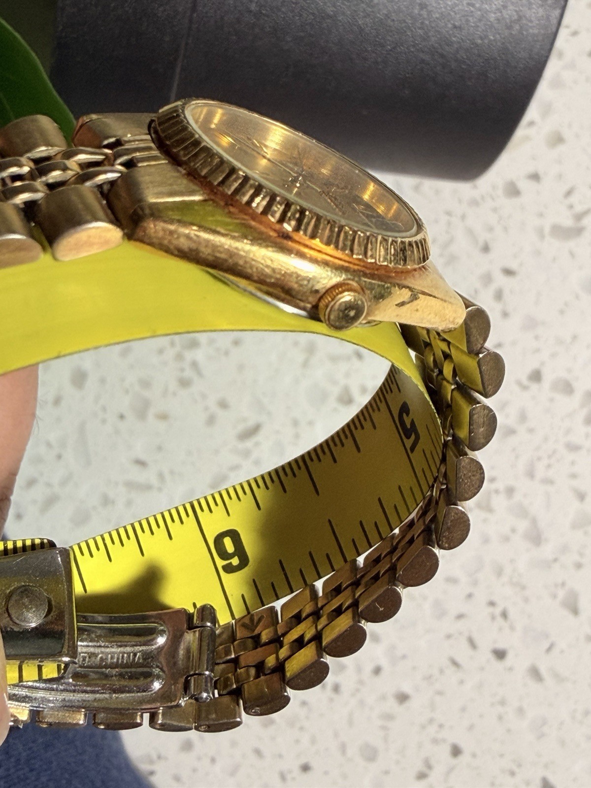 Vintage Ladies Seiko Quartz Gold Tone Watch (Model 7N83-0041) – Feb 1997