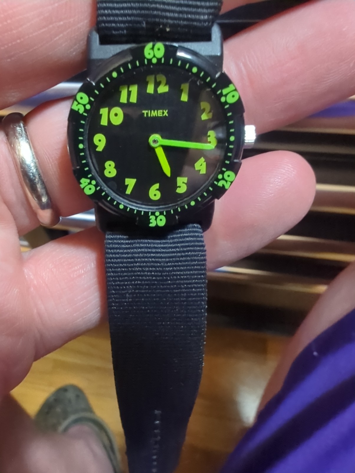 Vintage Timex Gizmoz Watch Neon Green & Black kids Boys teen 27.5mm Very Nice