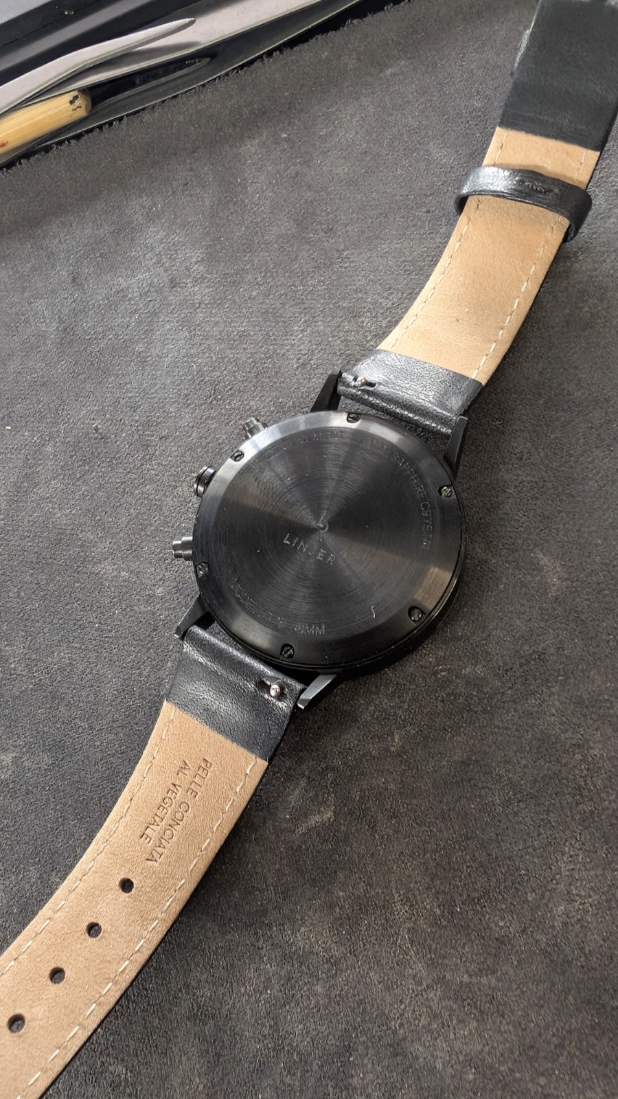 Rare Linjer Chrono Black Dial Quartz Watch – Sleek Minimalist Design! w/box&card