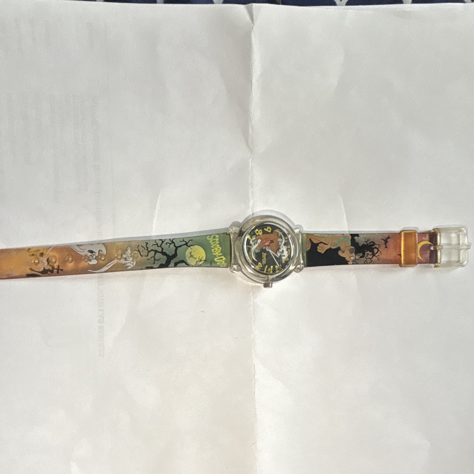 Scooby-Doo Kids Quartz Analog Wristwatch, Multicolor Plastic Strap, Clear Case