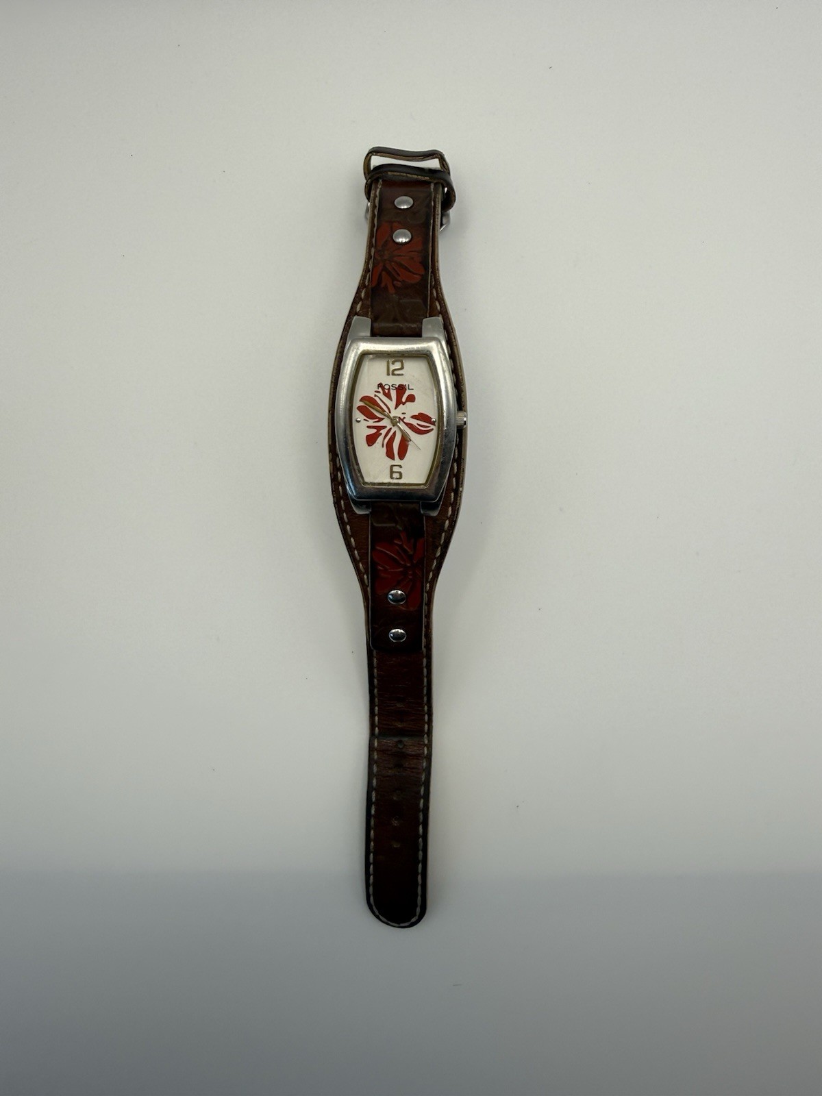 Fossil JR-8180 Quartz, White Dial With Red floral & Matching Floral Hippie Band