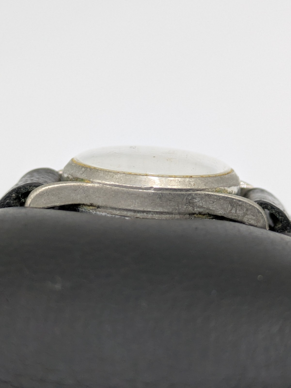 Omnia BFG 910 Gisiger-Greder Son Manual Watch 1Jewel Swiss Parts Untested 22.8mm