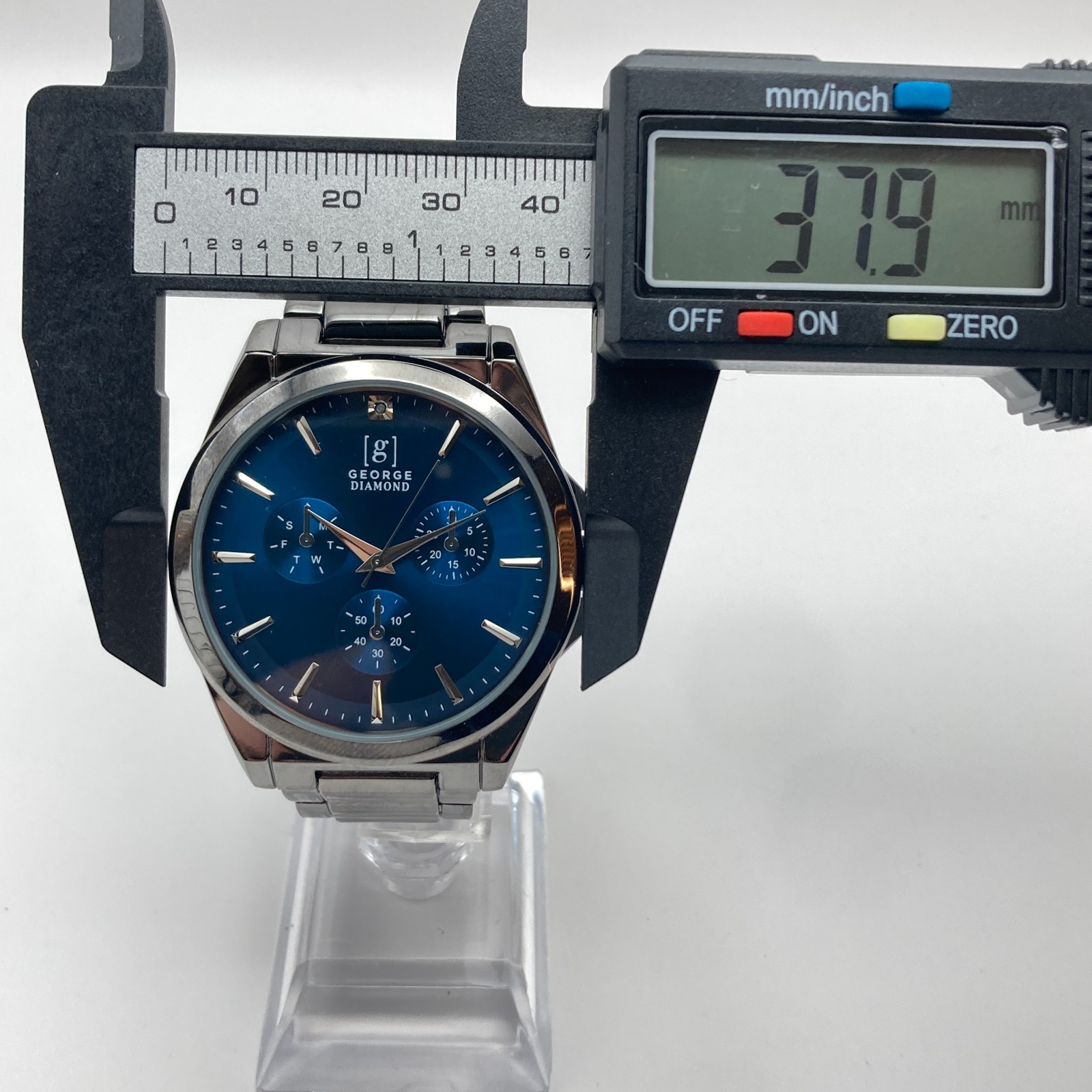 George Mens Watch 43mm Gunmetal Gray Blue Dial New Battery 8.25″