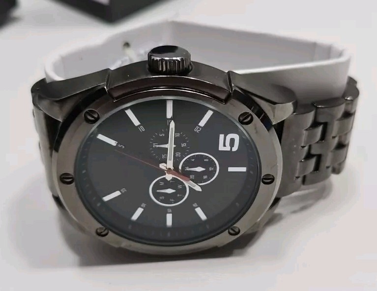 Mossimo Mens Gunmetal Gray Analog Chronograph Large Face Watch New Battery