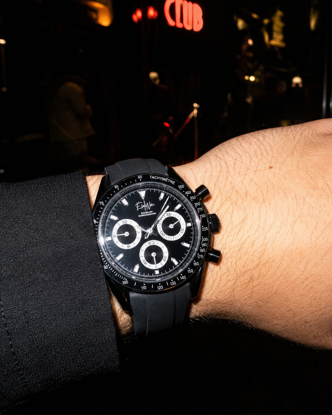Élan Noir Chronograph Watch VK63 Black Dial Sapphire Crystal Steel 40mm