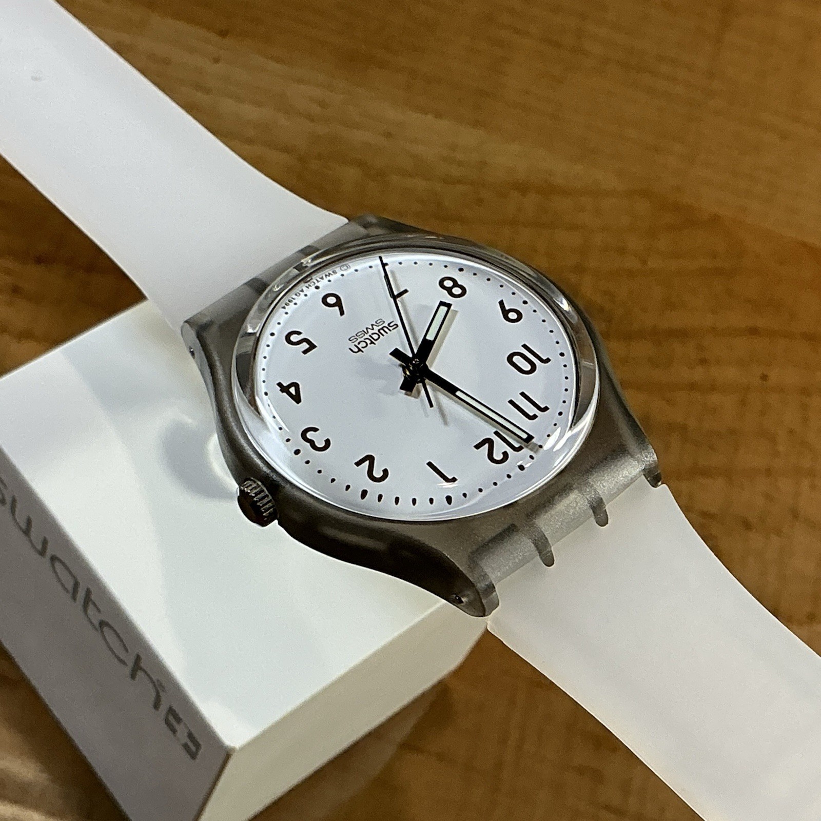 CLASSIC – SMOKED GREY – NEVER WORN [34mm ]