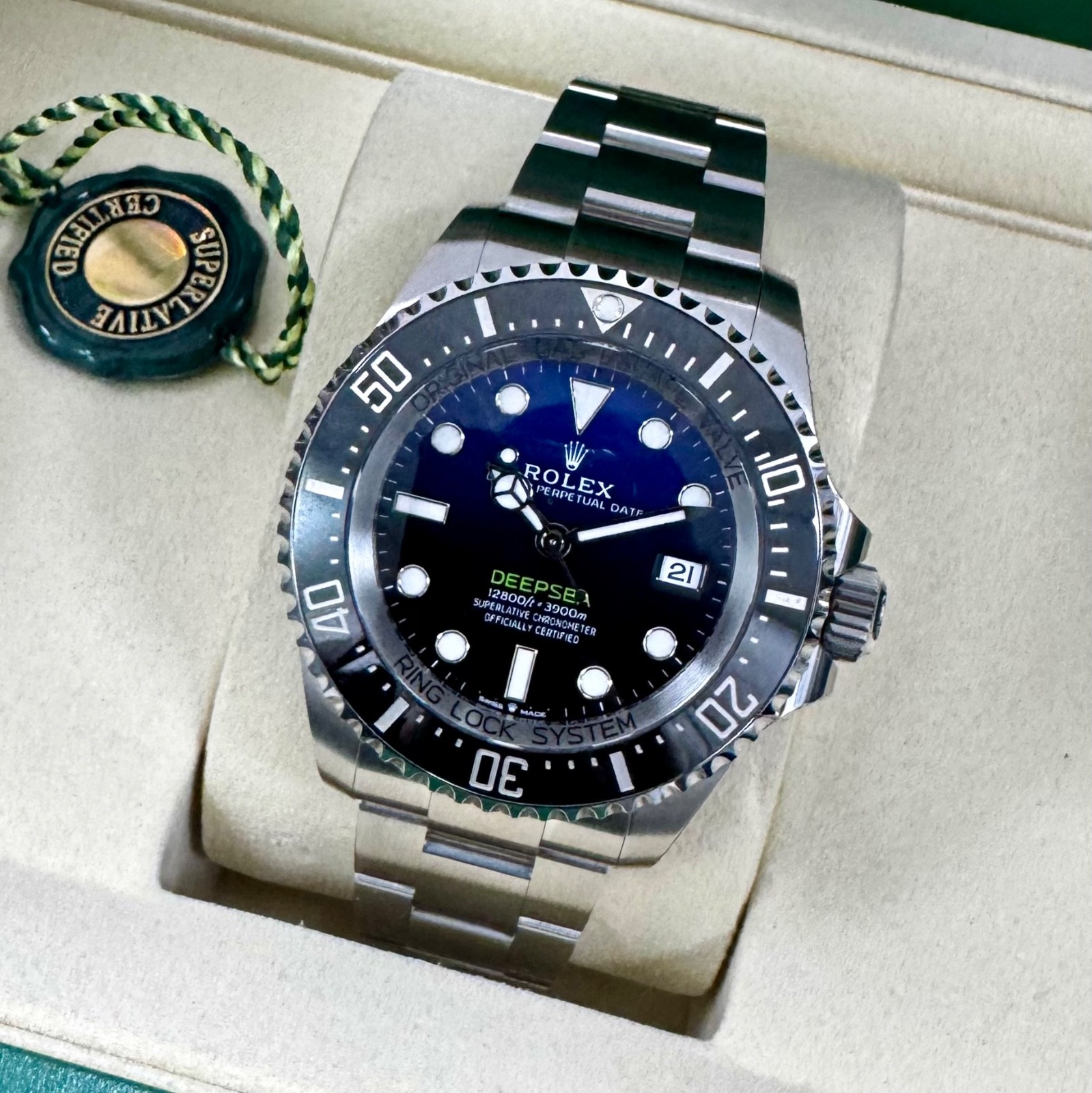 2025 Rolex Seadweller Deepsea 136660 Auto 44 Blue/Black Dial Black Ceramic Bezel