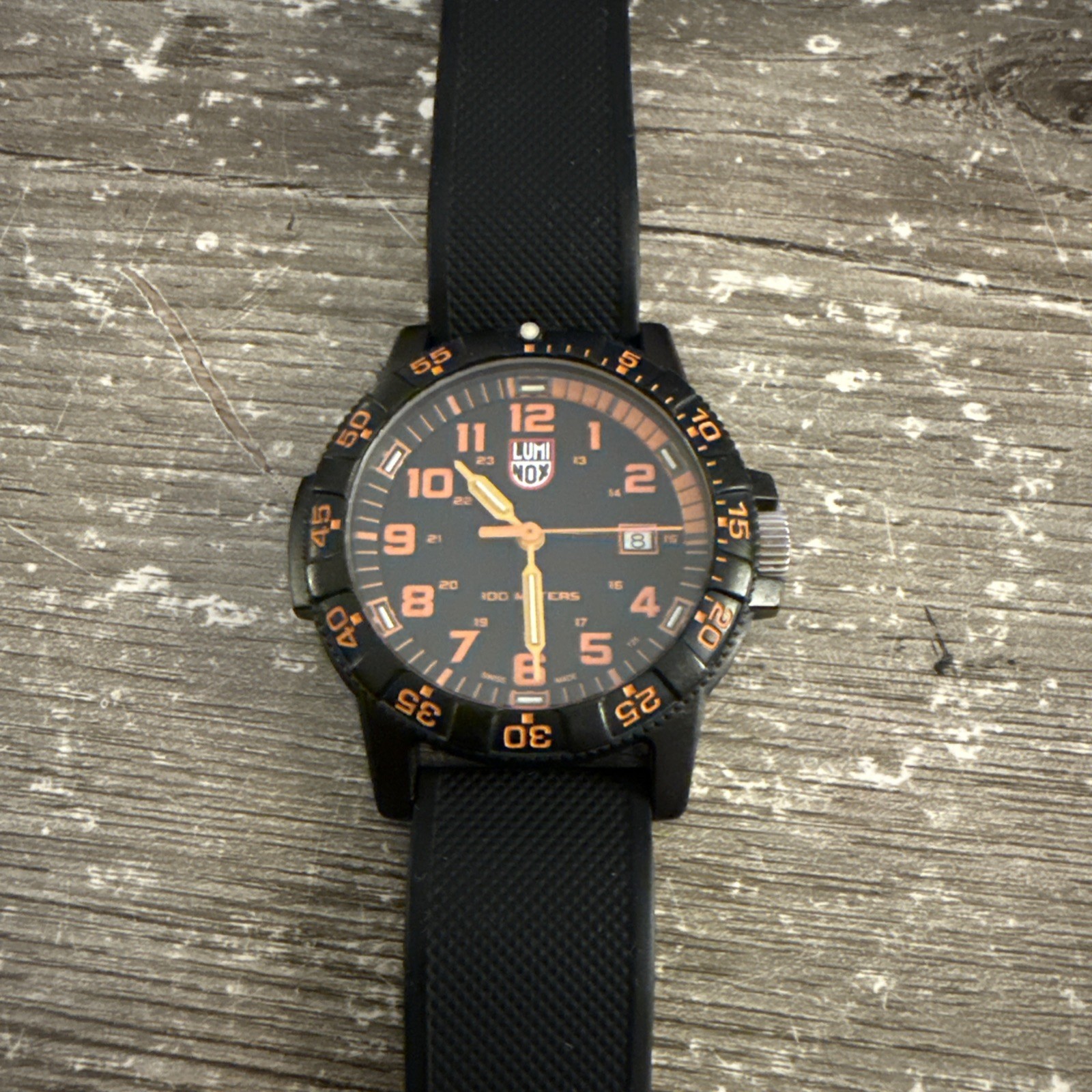 Luminox Leatherback Sea Turtle Giant 0320 black & orange Men’s watch Working