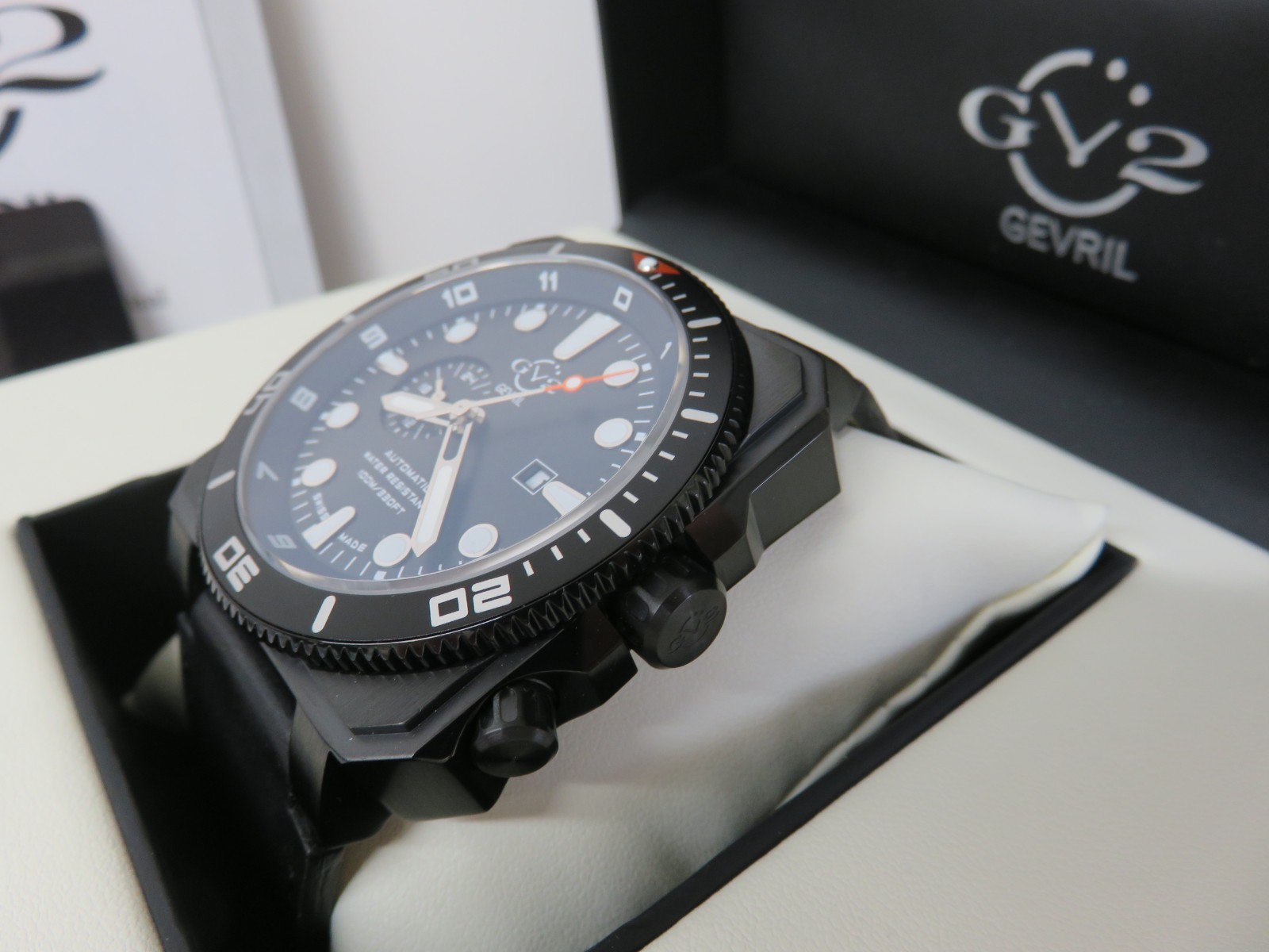 GV2 by Gevril Men’s 4554 XO Submarine Swiss Automatic Date Stainless Steel Watch