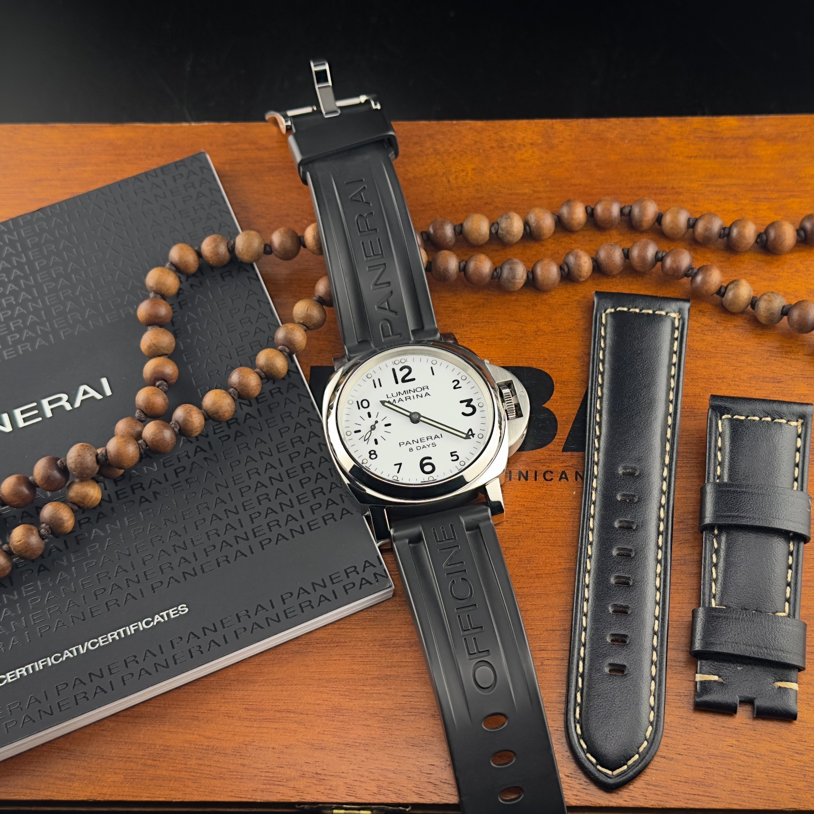 Panerai Luminor Marina Pam00563 Pam563 Manual wind 8 Day White Dial Full Set