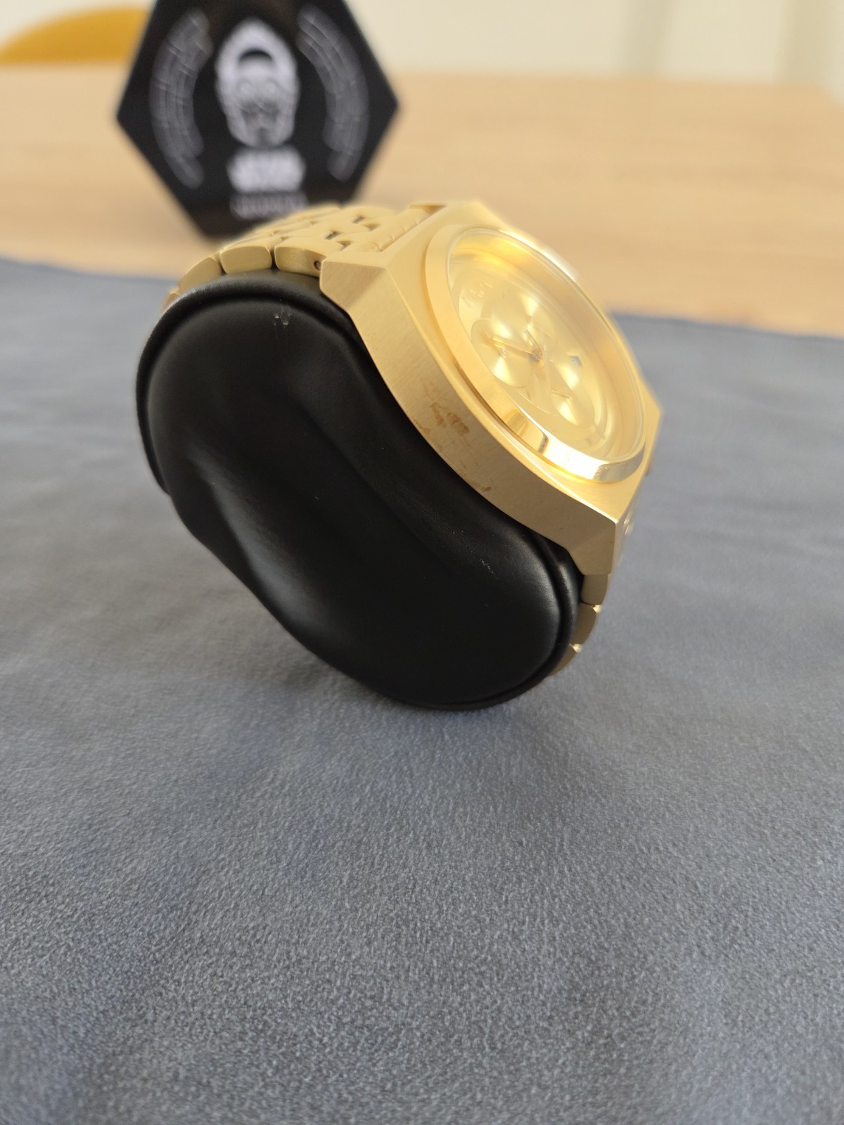NIXON Time Teller Chrono STAR WARS – C-3PO Gold – Limited Edition