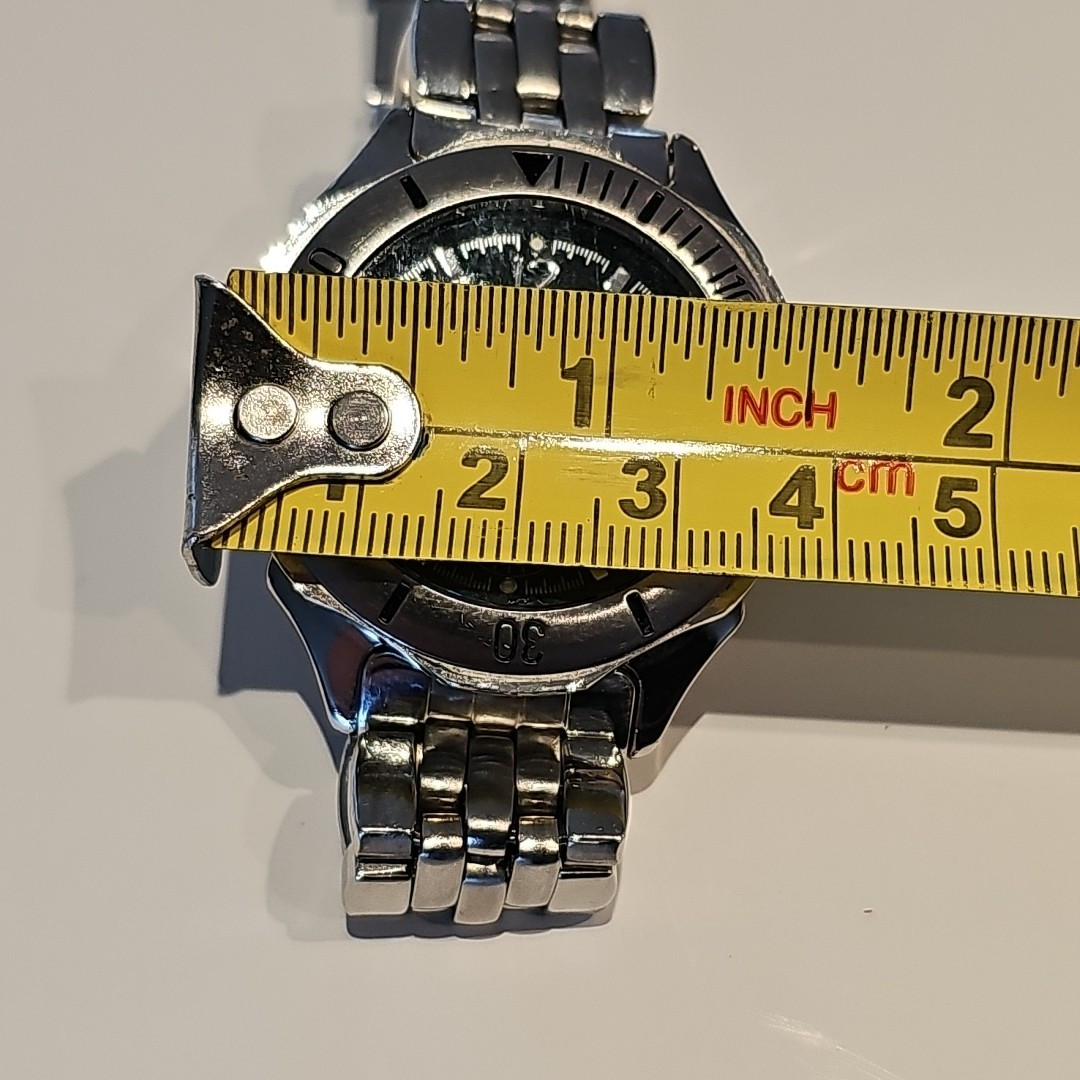 Guess Waterpro 50M/165 Feet Water-resistant Silver Watch 3 Eye Chronograph