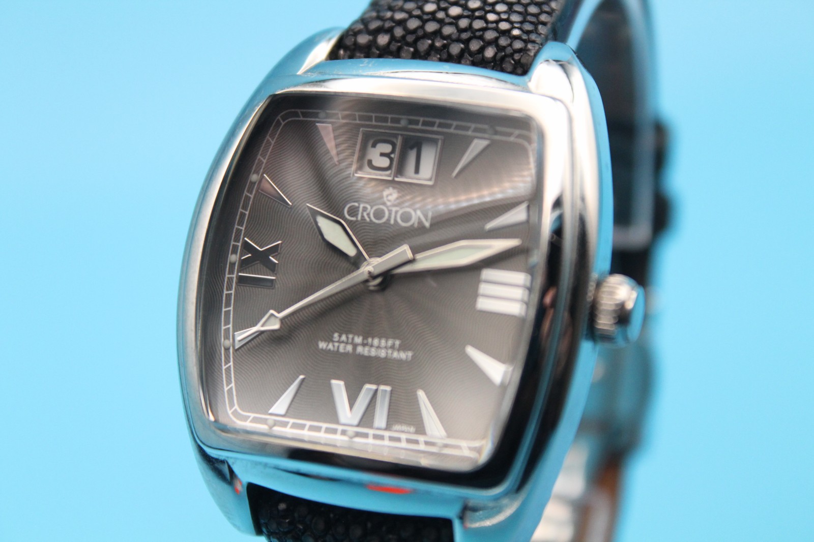 Croton Men’s Tonneau Japan Quartz Wristwatch Genuine Stingray Band