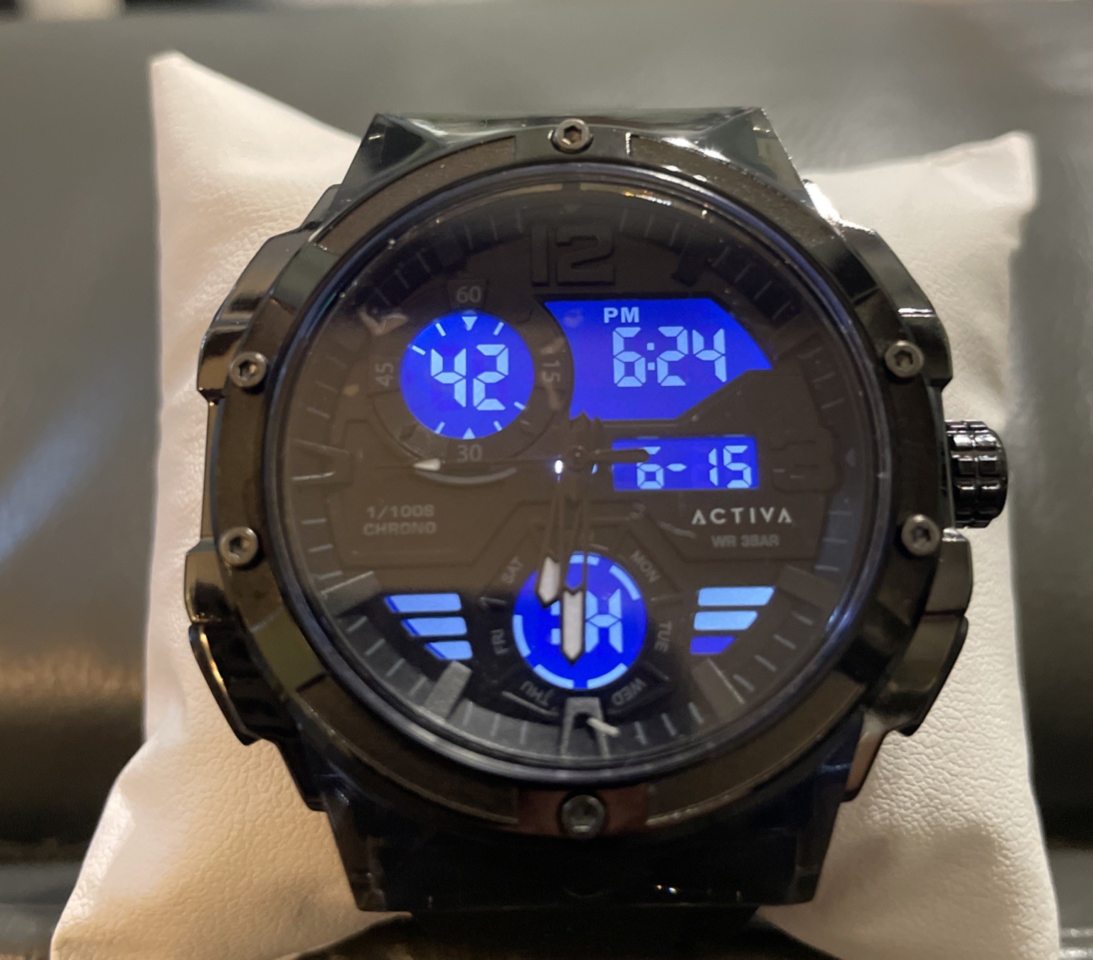 New In Box! Activa Digital Essentials watch 51mm Men’s Analog Black