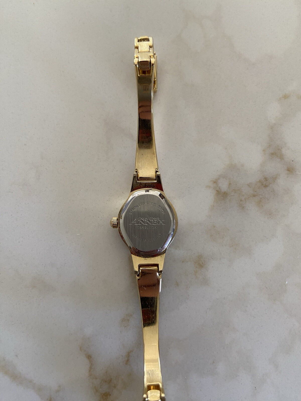 Casual Corner Annex Quartz Ladies Watch Silver with Gold Face Working Great Look