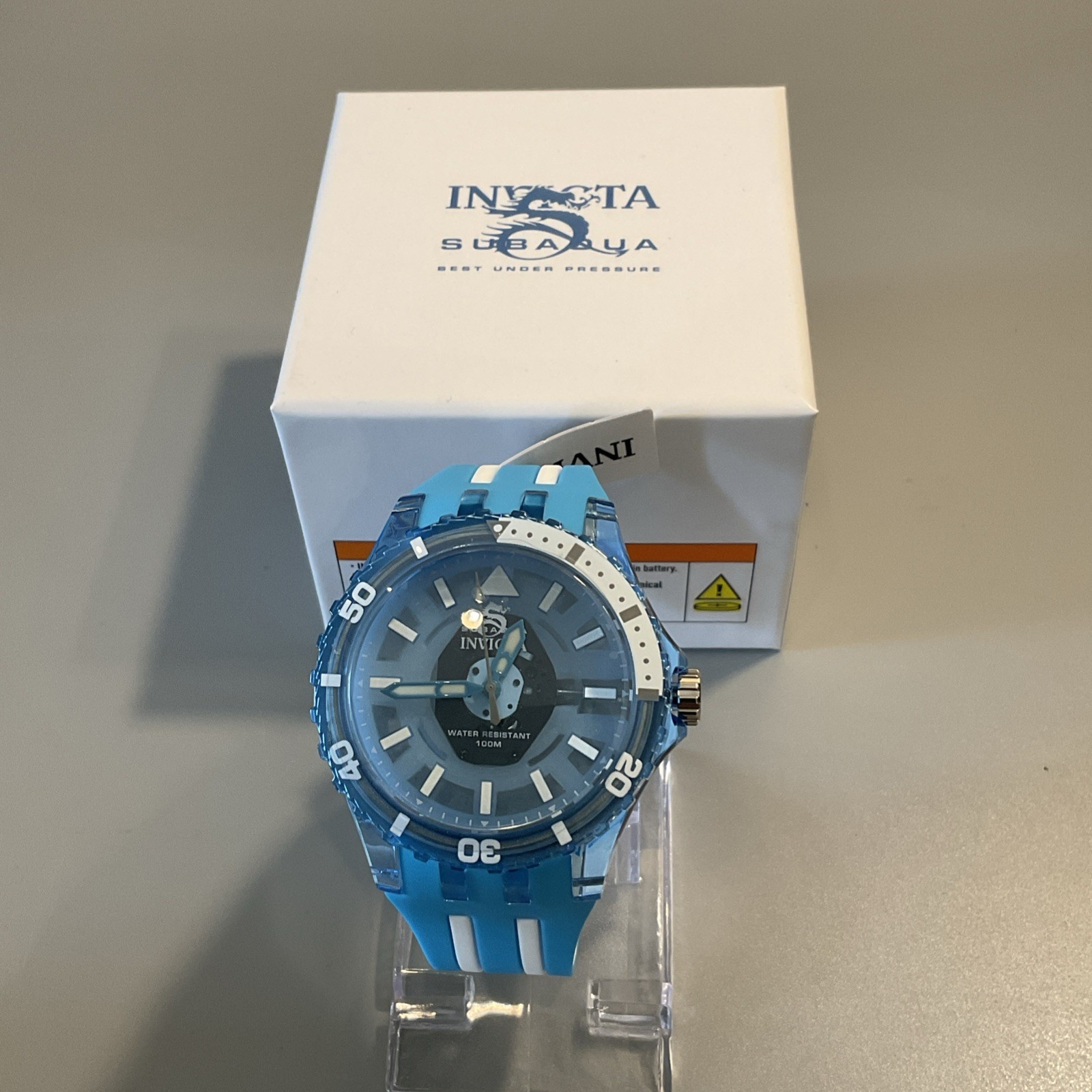 Invicta Subaqua Blue White 69449 Men’s Watch – New in Box 44mm