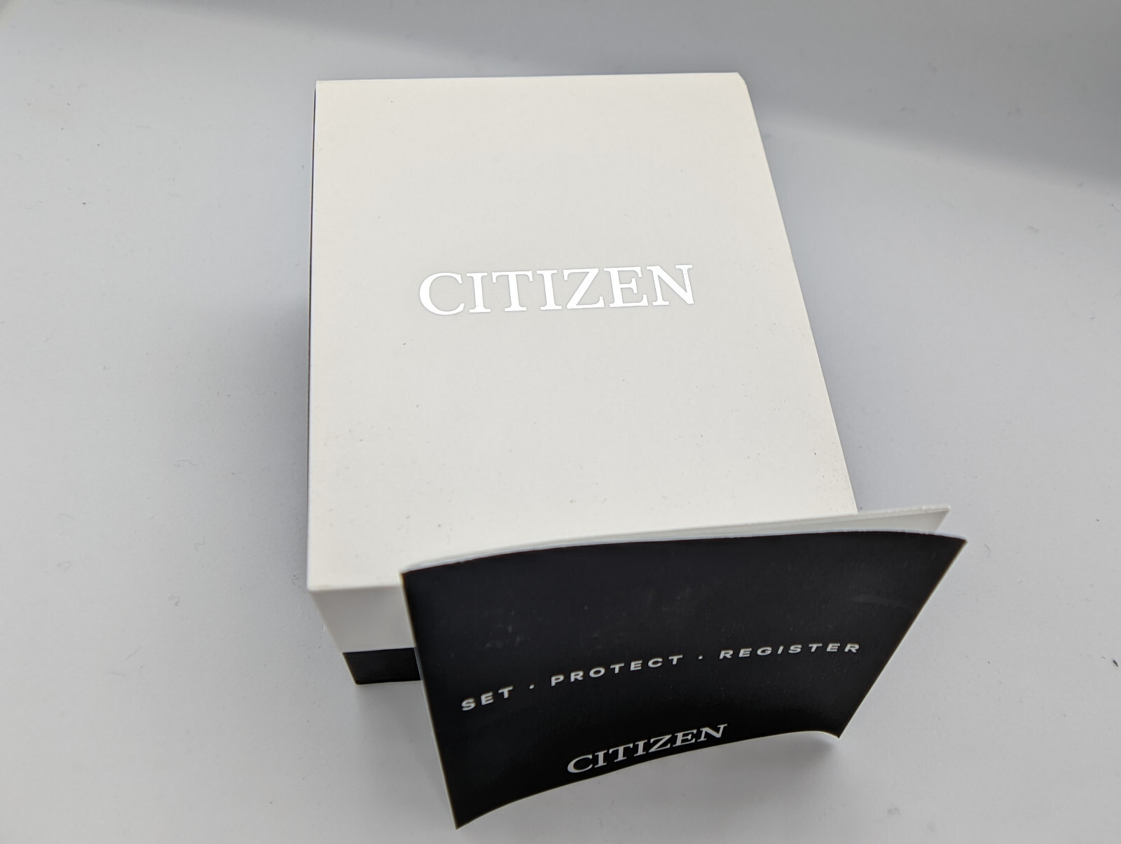 Citizen Promaster Titanium Dive Watch Green Dial Eco Drive BN0227-17X