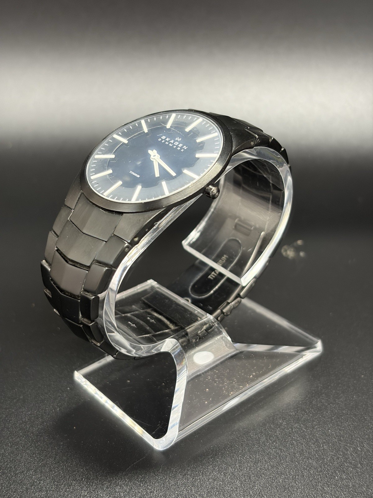Skagen Denmark Men’s Titanium Quartz Watch Black Dial/Case Bracelet 37mm x 8mm