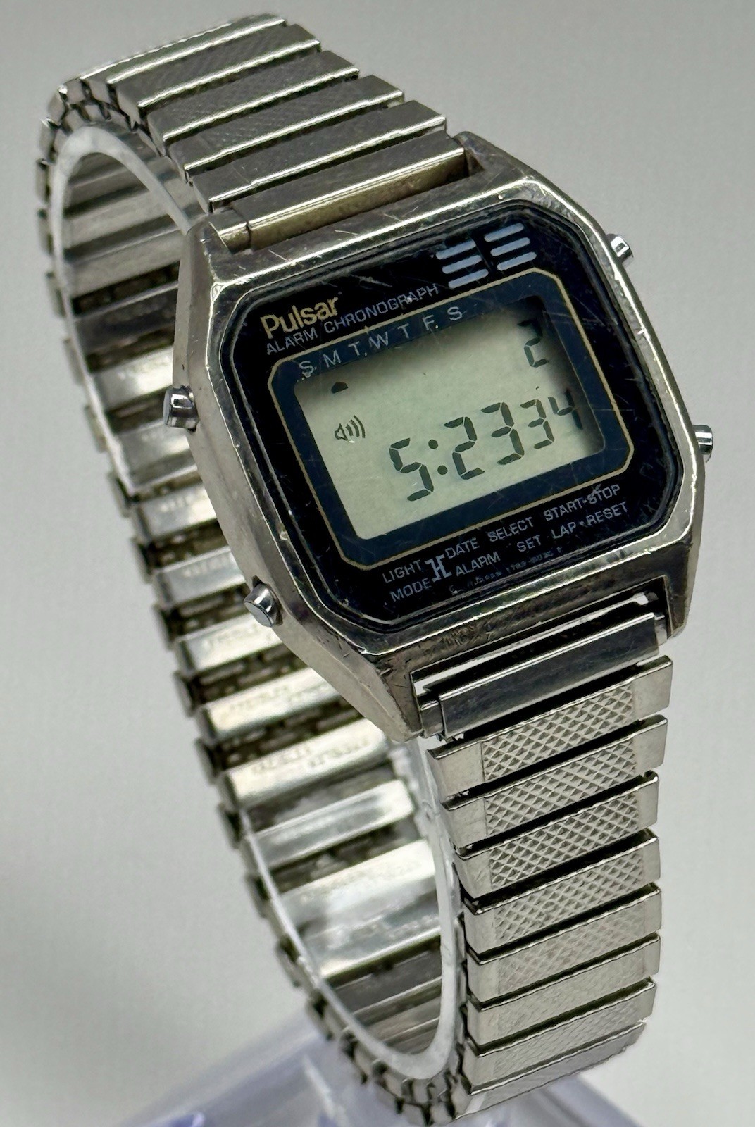 1980s Vintage Pulsar (Seiko) LCD Digital Watch Y789-5059 A2 – Tested & Working