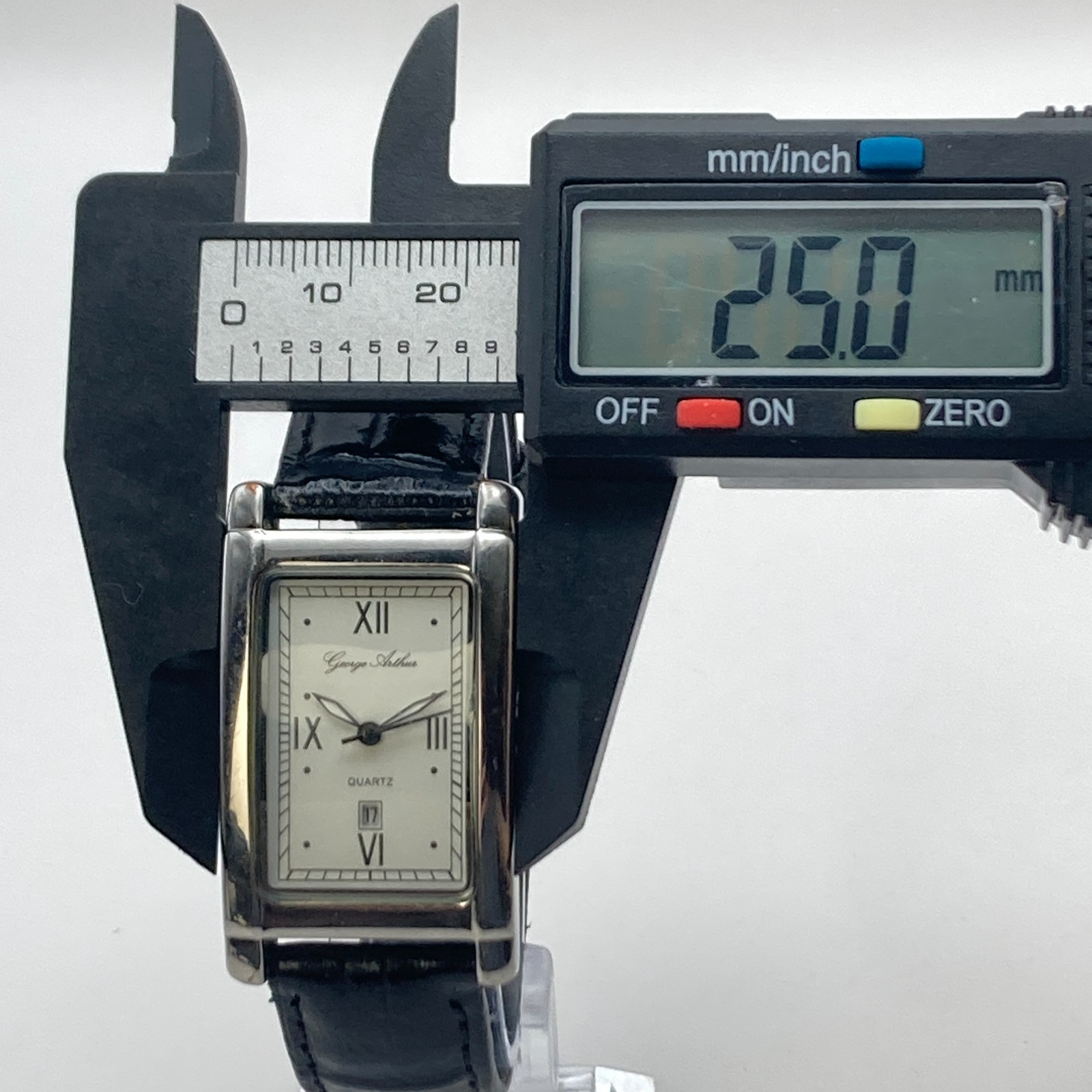 George Arthur Women’s Tank Watch Silver Tone Date Leather WR New Battery 8.5″