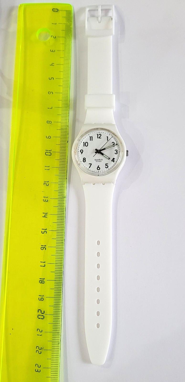 Swatch Originals: Standard Gent Watch ‘Just White’ – GW151 on New Silicone Strap