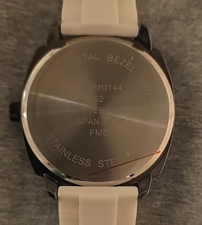 MOSSIMO BLACK LARGE FACE WATCH FMDM 0144 Working with New Battery