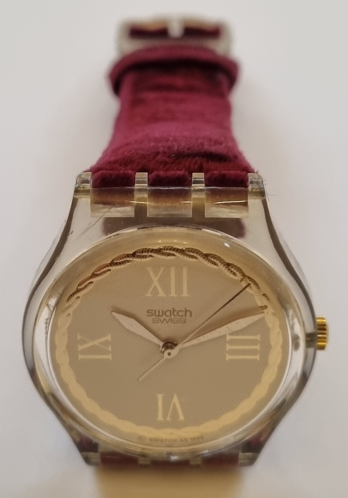Vintage Swatch Saint Velours 33mm Quartz Purple Velvet Strap Watch GK203 (1995)