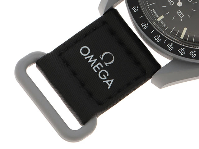 Swatch MoonSwatch MISSION TO THE MOON SO33M100 Nylon 42mm Black Dial #DW1649