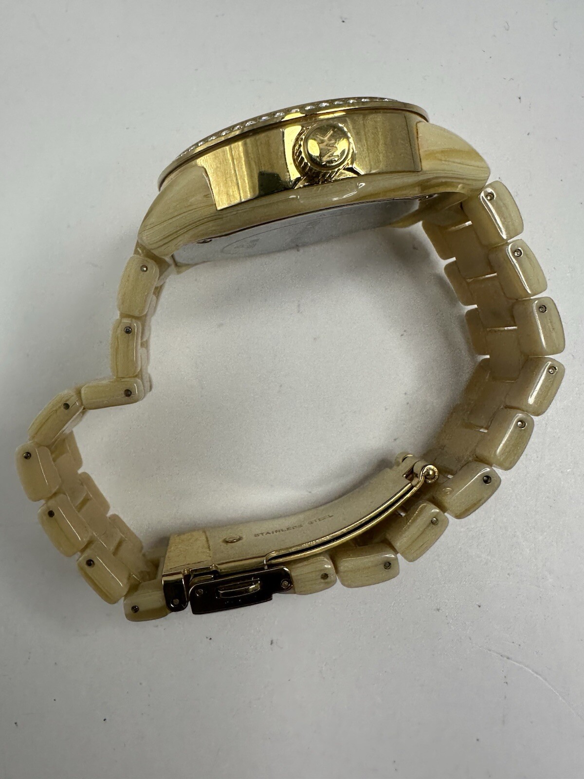 Michael Kors MK-5281 Ladies MOP Watch New Battery 37MM 7″ C94