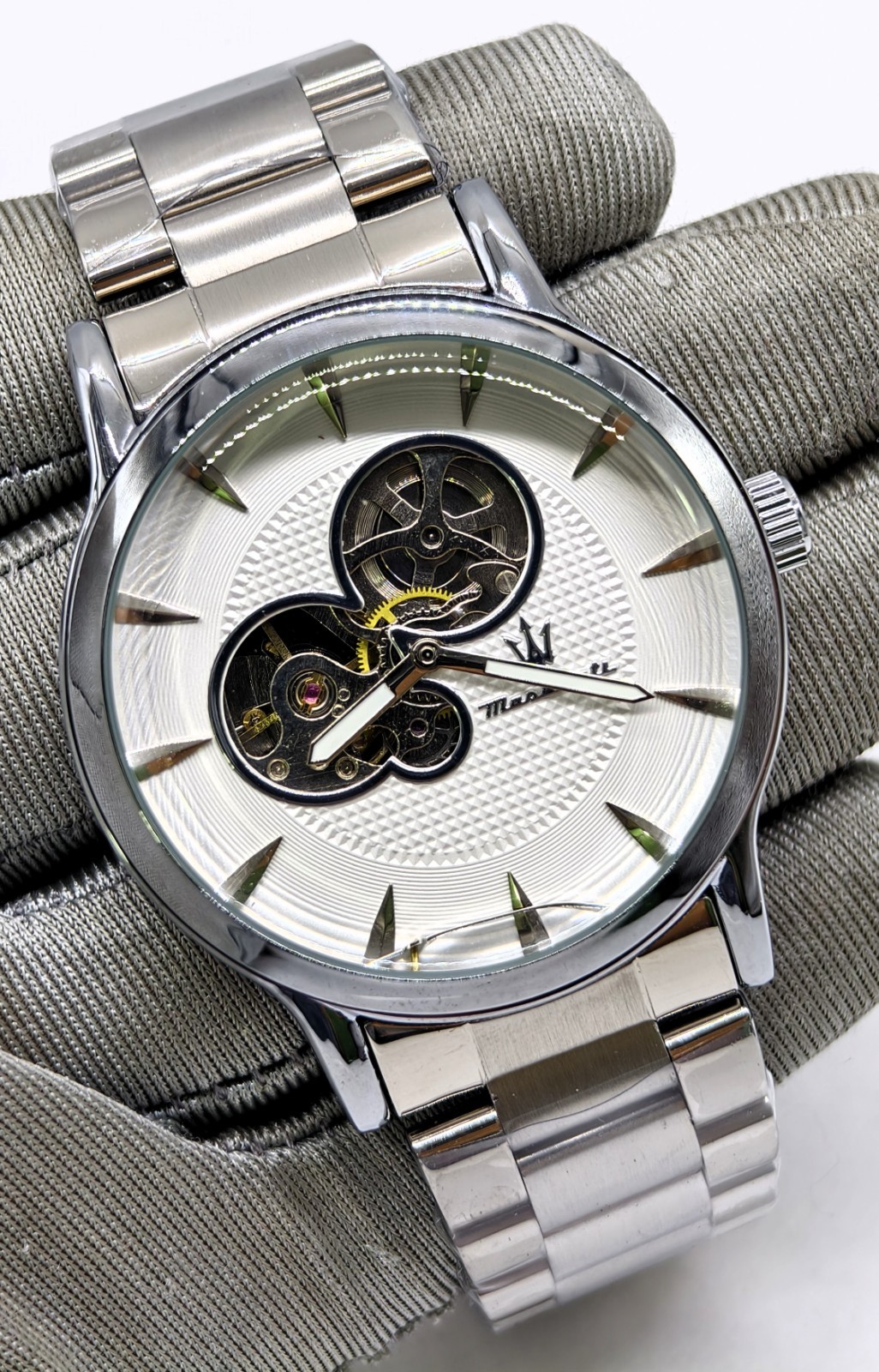 Fabulous Maserati Automatic White Dial Silver Band Analog Men’s Wrist Watch