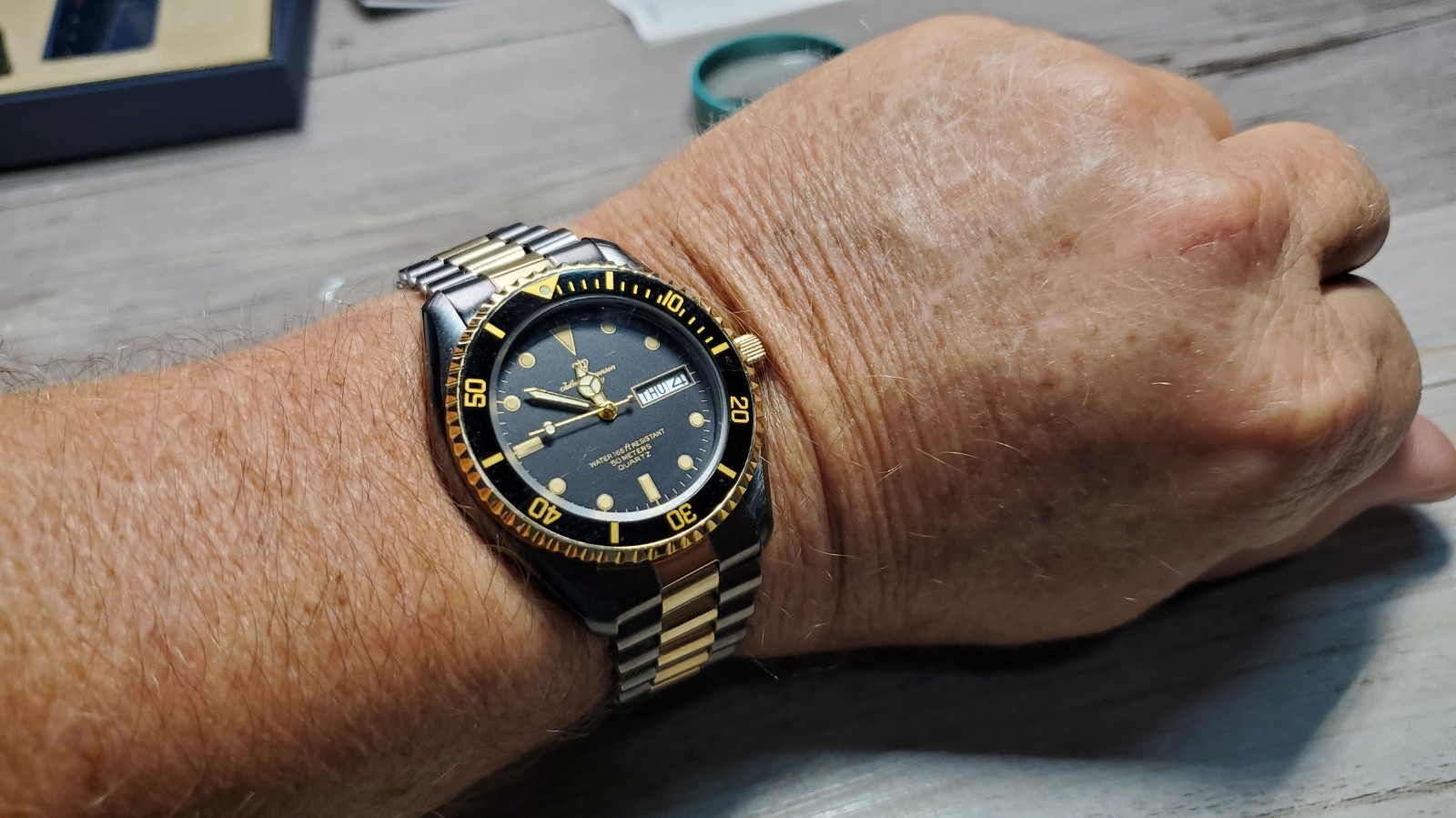 Men’s Jules Jurgensen Day Date Diver Dive Watch Graphite & Gold Stainless Steel