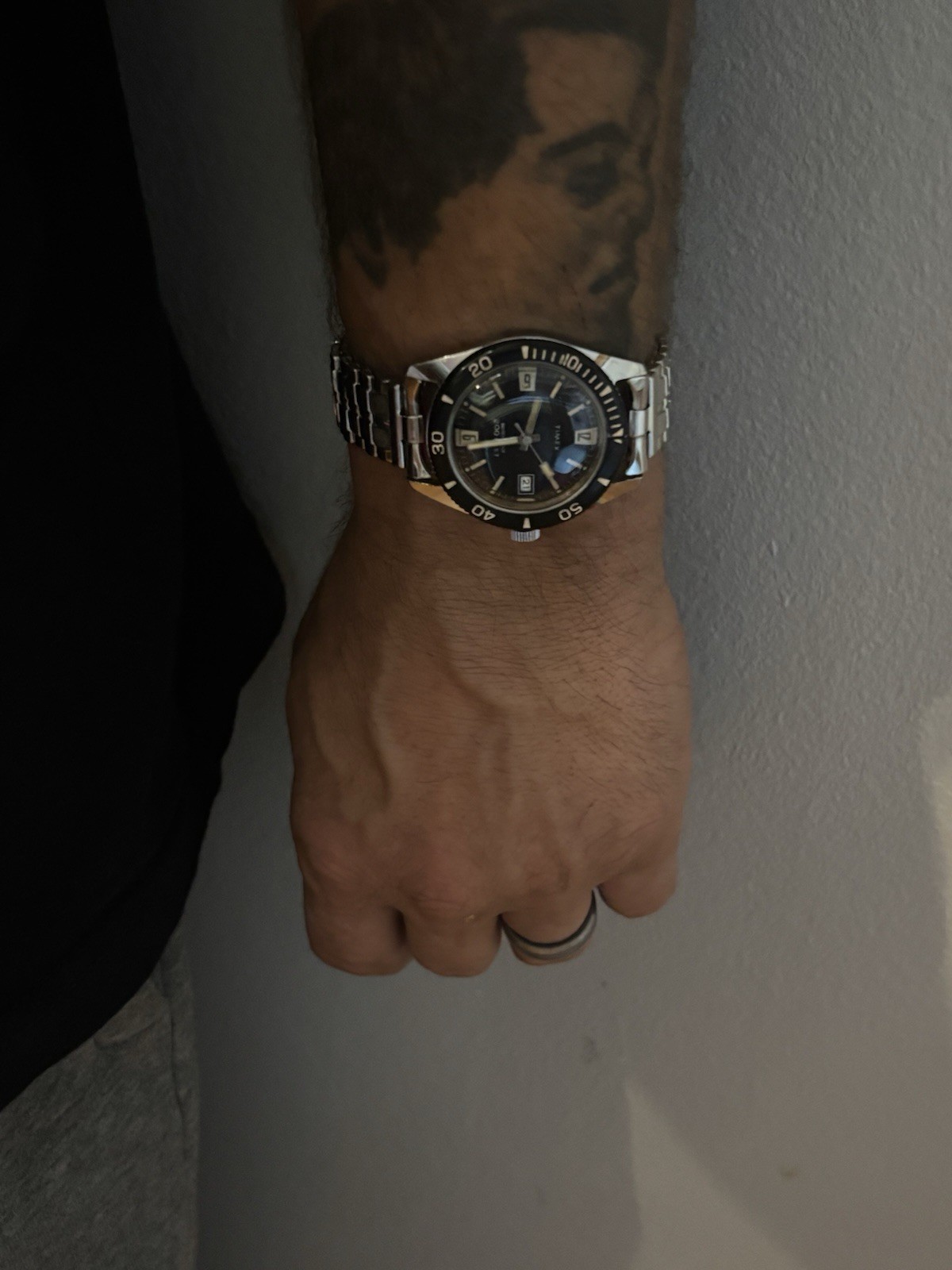 ‼️Vintage Timex Calendar🤿 Skin Diver🛟 200 Feet “ Rare 🇬🇧Dial- Looks Great‼️