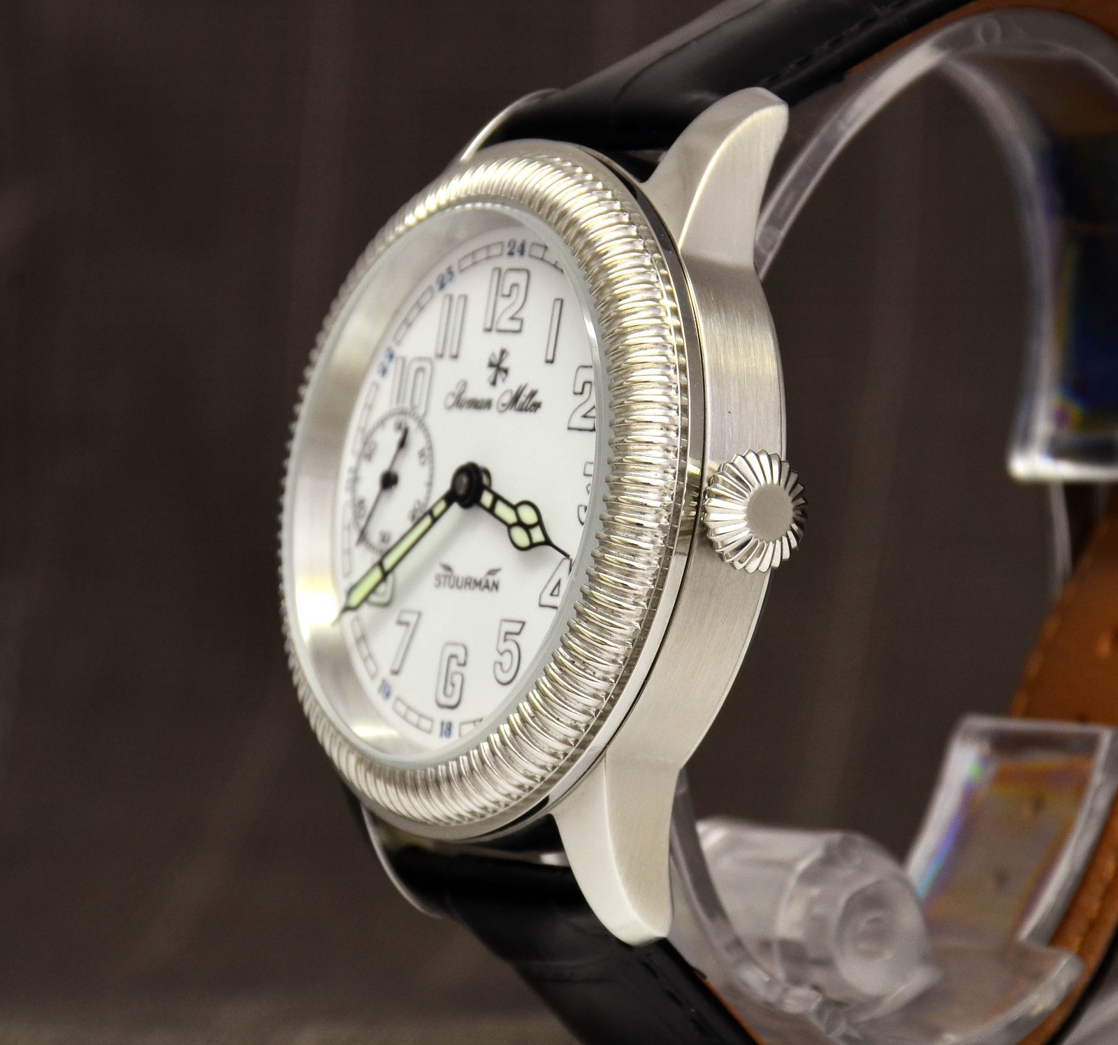 Mens Mechanical watch vintage style Navigator analog watch Roman Miller Stuurman