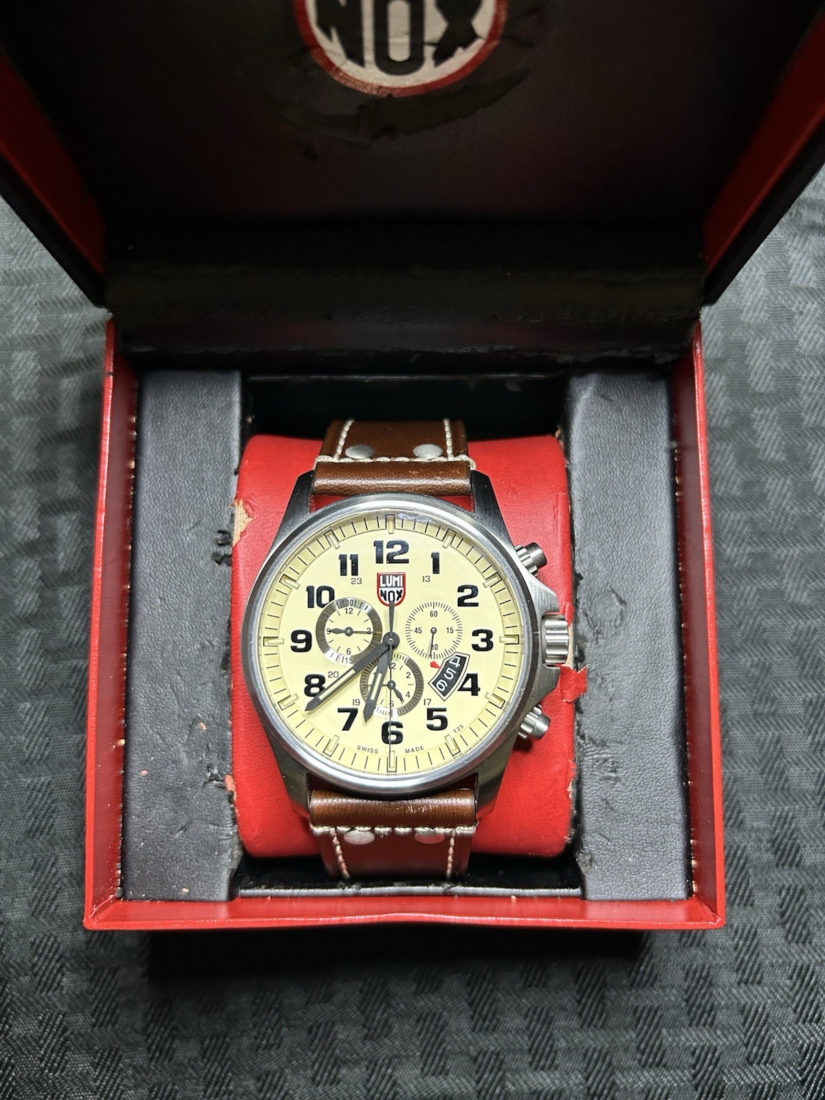 Luminox Atacama Field Chronograph Alarm 1880 Series Swiss quartz watch like new