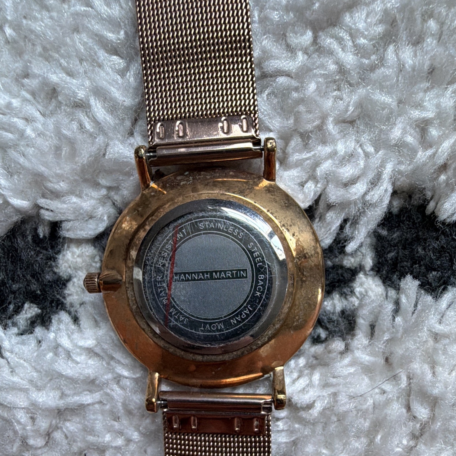 Hannah Martin Women’s Dress Rose Gold Mesh Band White Dial Quartz Watch