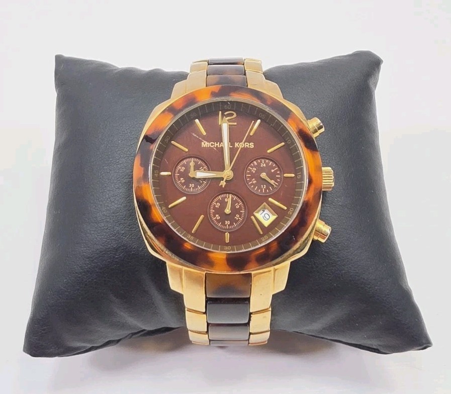 Michael Kors 5246 Women’s Chronograph Gold-Tone Tortoise Brown Dial New Battery