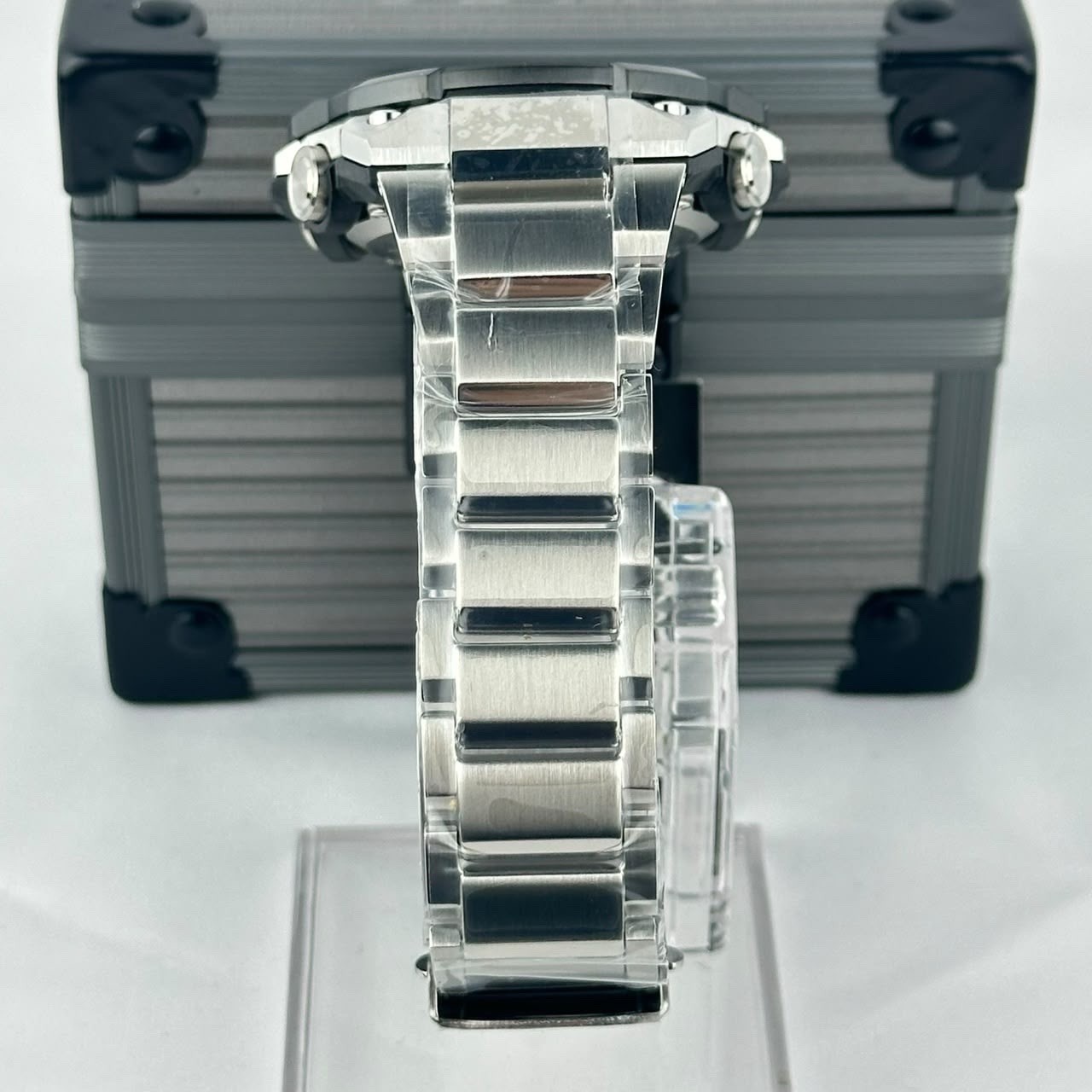 Casio G-SHOCK Red Deposition Dial G-STEEL GST-B400AD-1A4