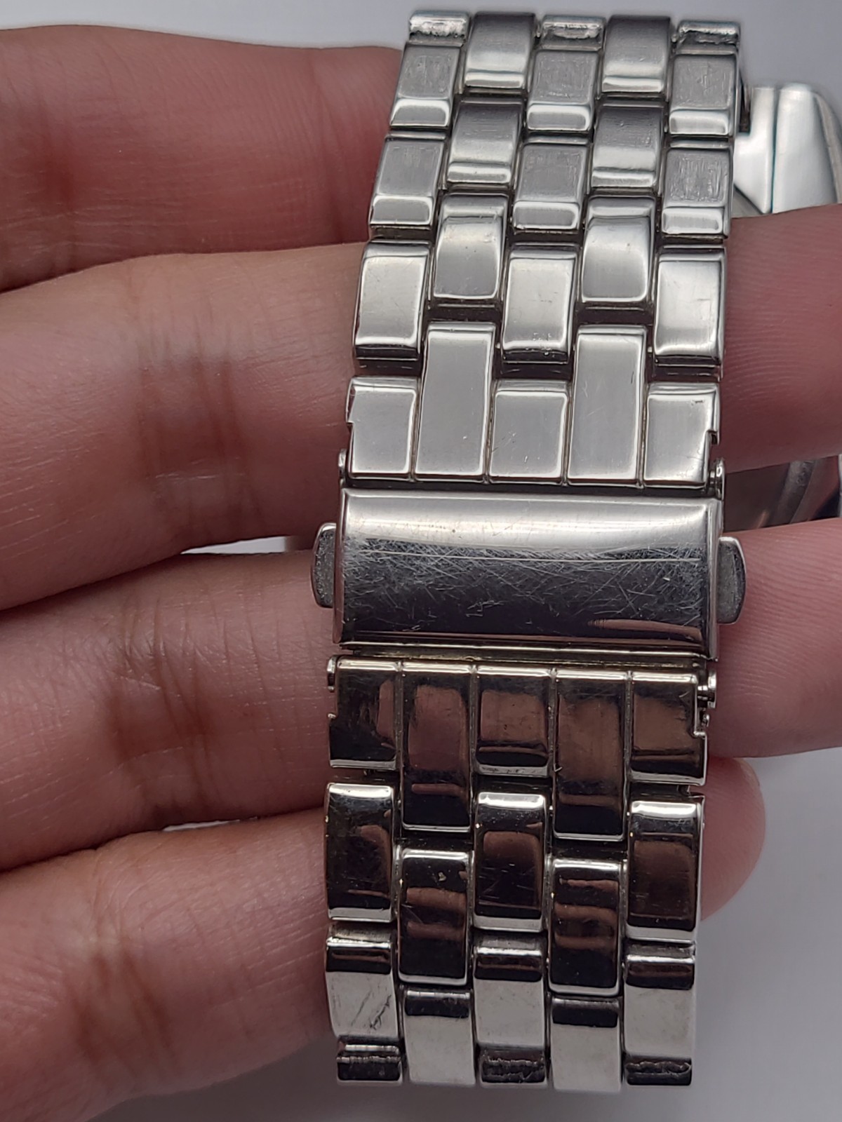 Mossimo Analog Quartz Watch Men Oversized Silver Tone New Battery Working