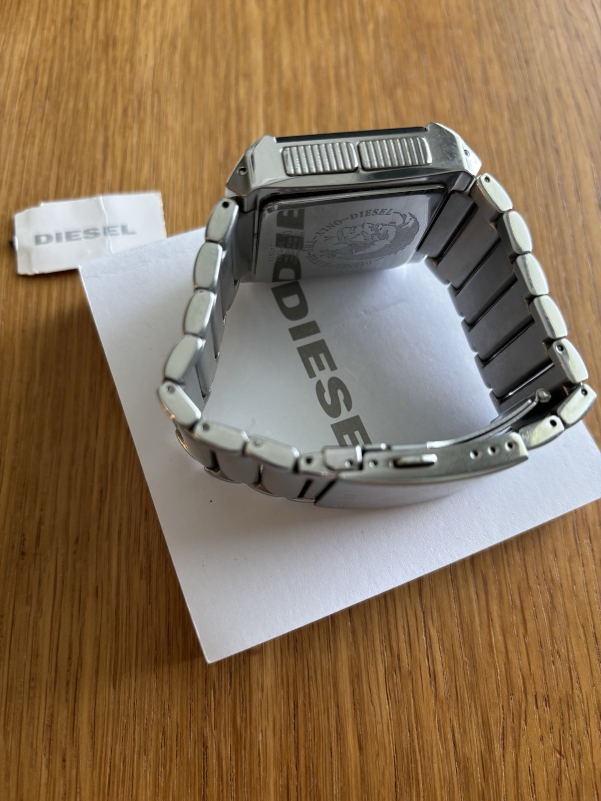 DIESEL DZ 7083 Stainless Steel Retro Watch Rare Box & Booklet
