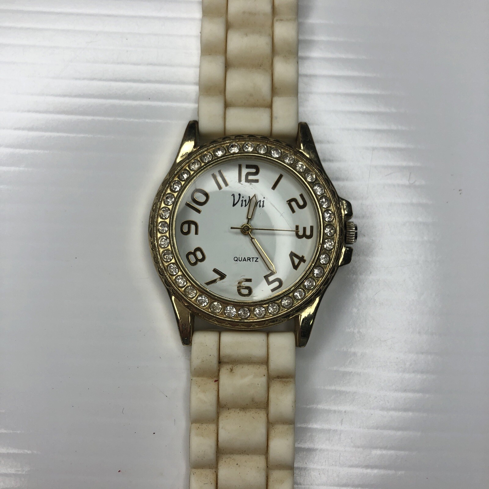 X11 Vivani K9008 Quartz Singapore Gold Crystals White Kelly Retro Watch Untested