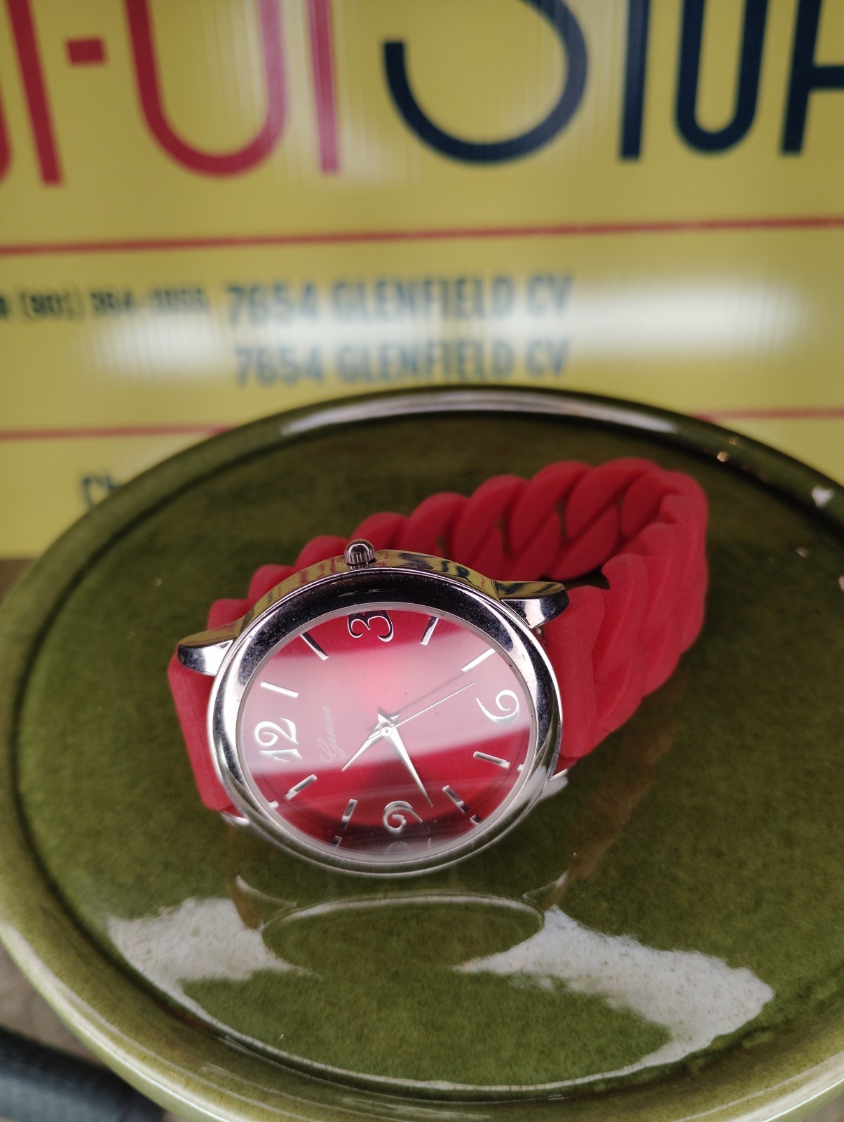 Geneva Quartz Analog Wristwatch Red Silicone Band Steel Case Water-Resistant
