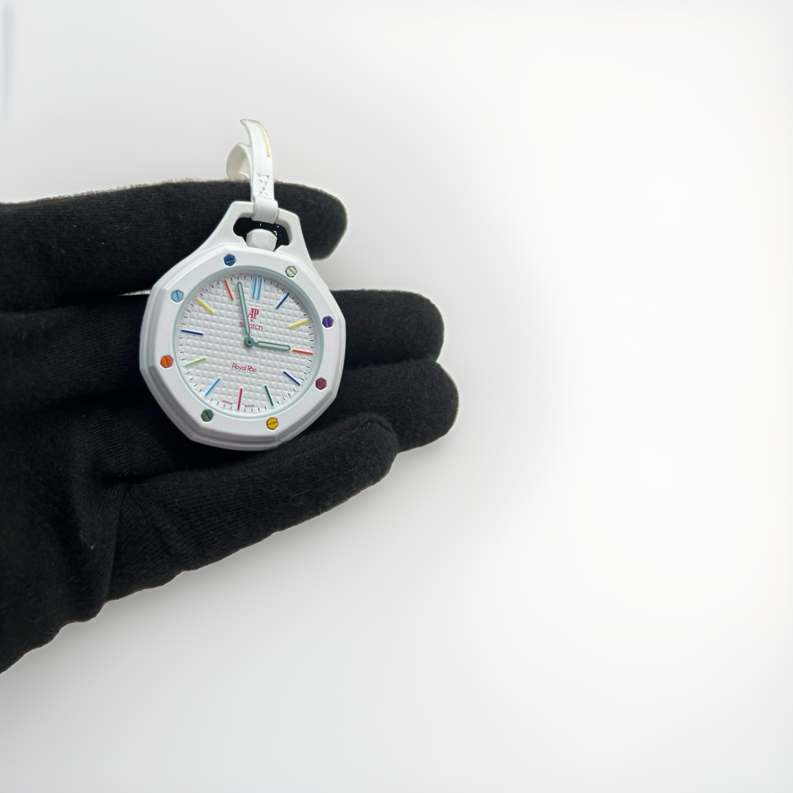 AP Swatch Audemars Piguet x Royal Pop Huit Blanc – BRAND NEW