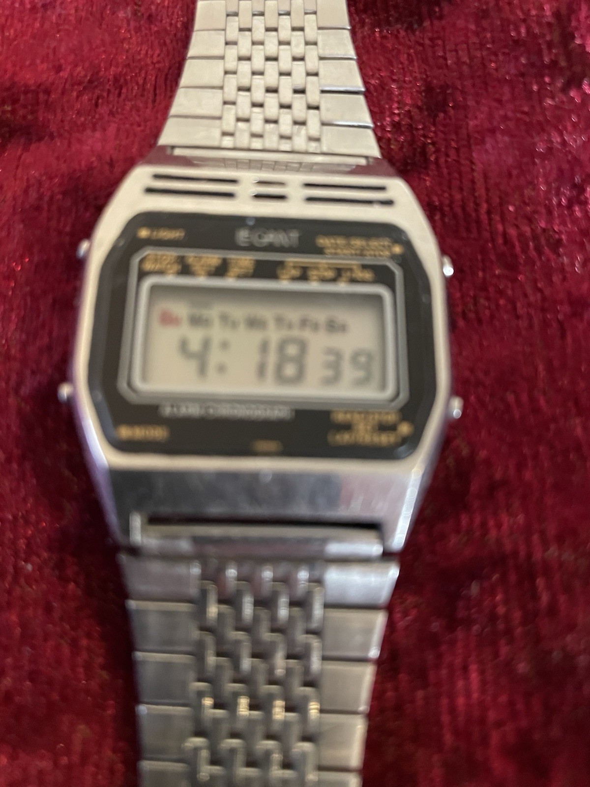 Vintage rare 70’s LE GANT Seiko Y709 4039 Quartz Digital Alarm Day/Date Watch