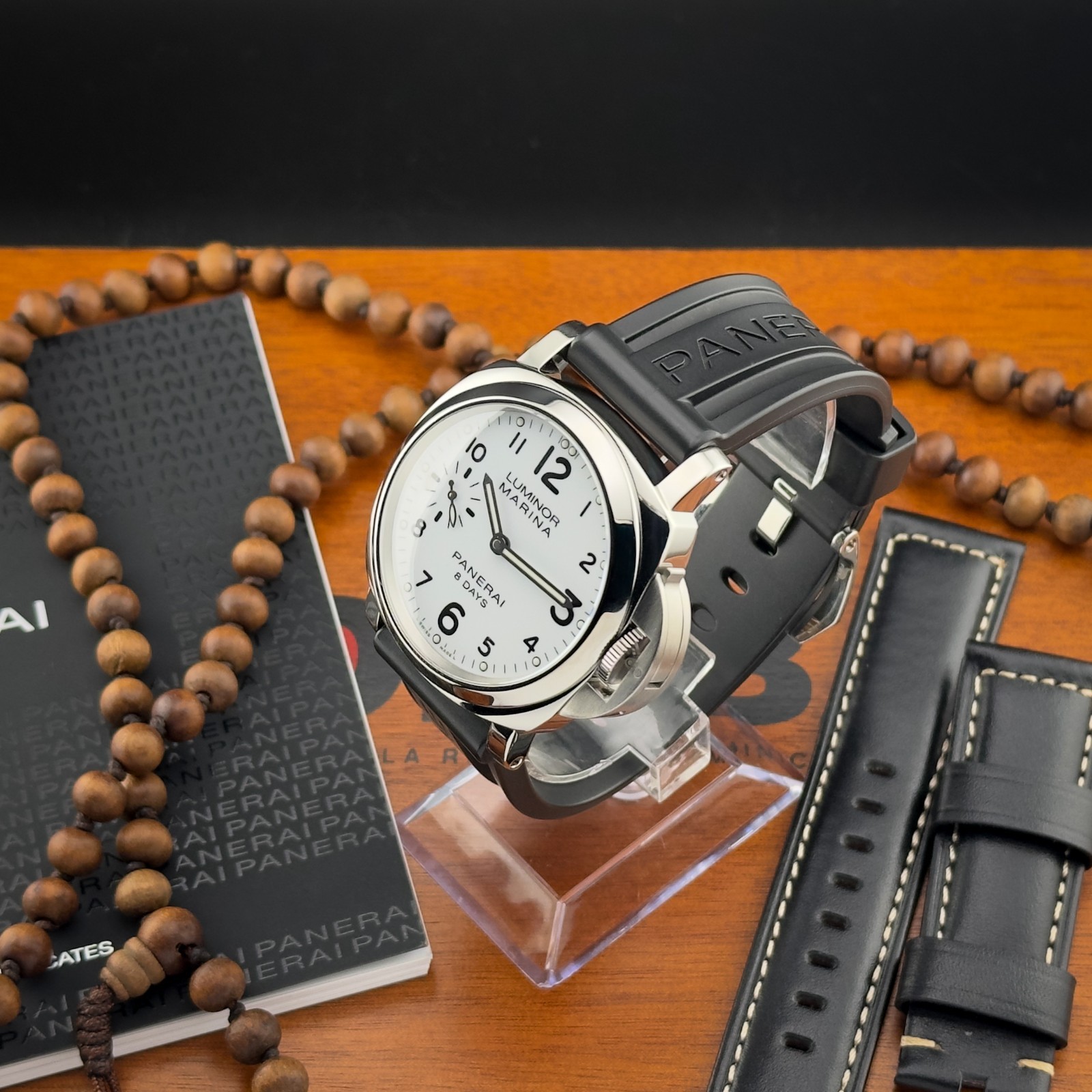 Panerai Luminor Marina Pam00563 Pam563 Manual wind 8 Day White Dial Full Set