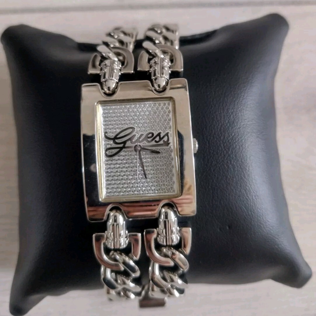 LADIES GENUINE SLIVER GUESS CURB STAINLESS STEEL WATCH W80048L1