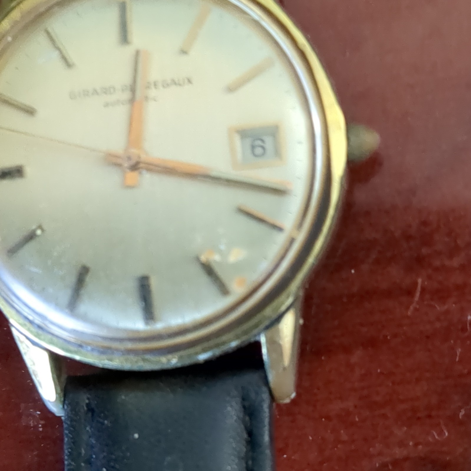 Girard-Perregaux Automatic Men’s Gold Plated Date Watch Silver Dial 34mm