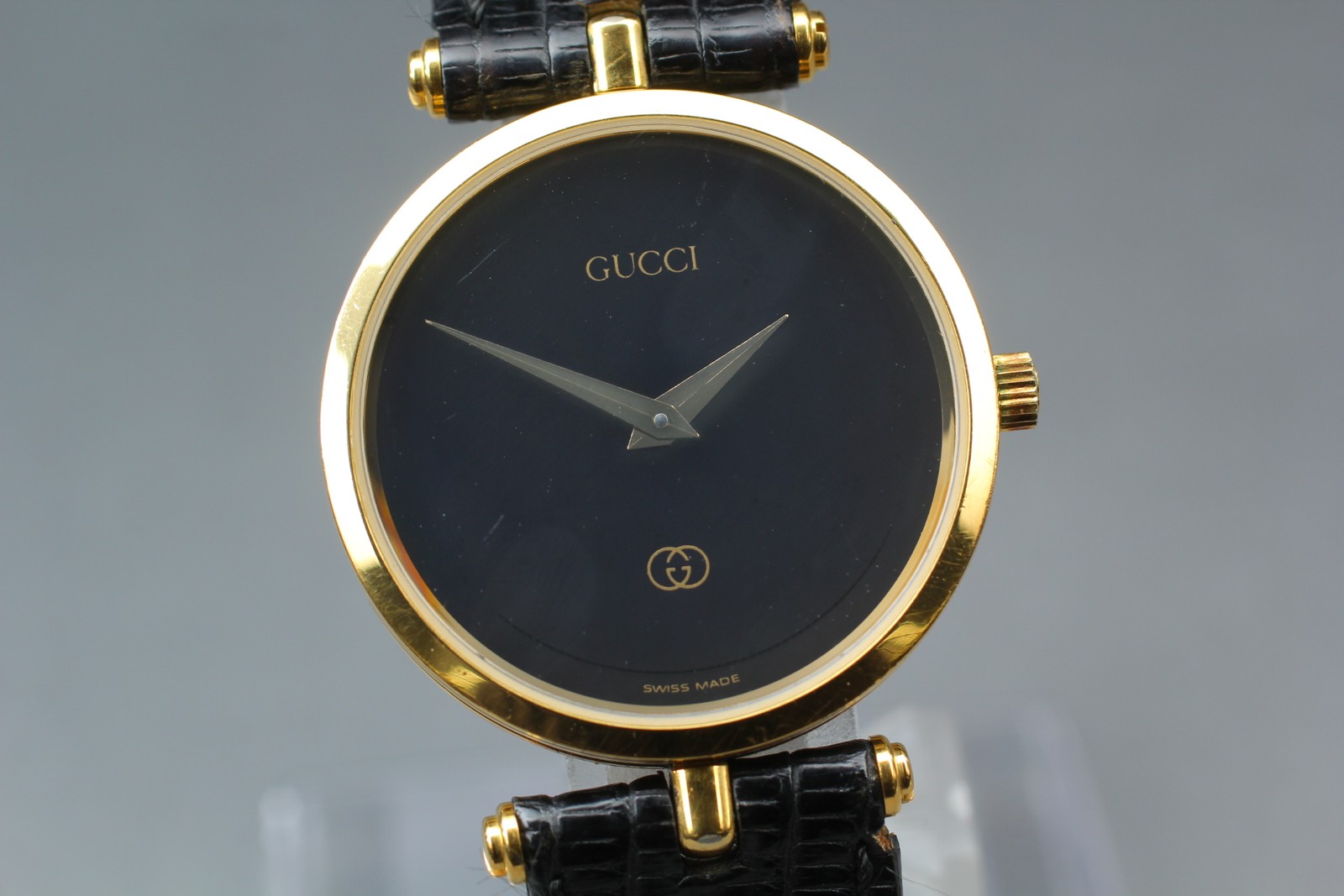 [Near MINT] Vintage GUCCI 2000M 30mm Black Dial Quartz Men’s Watch from JAPAN