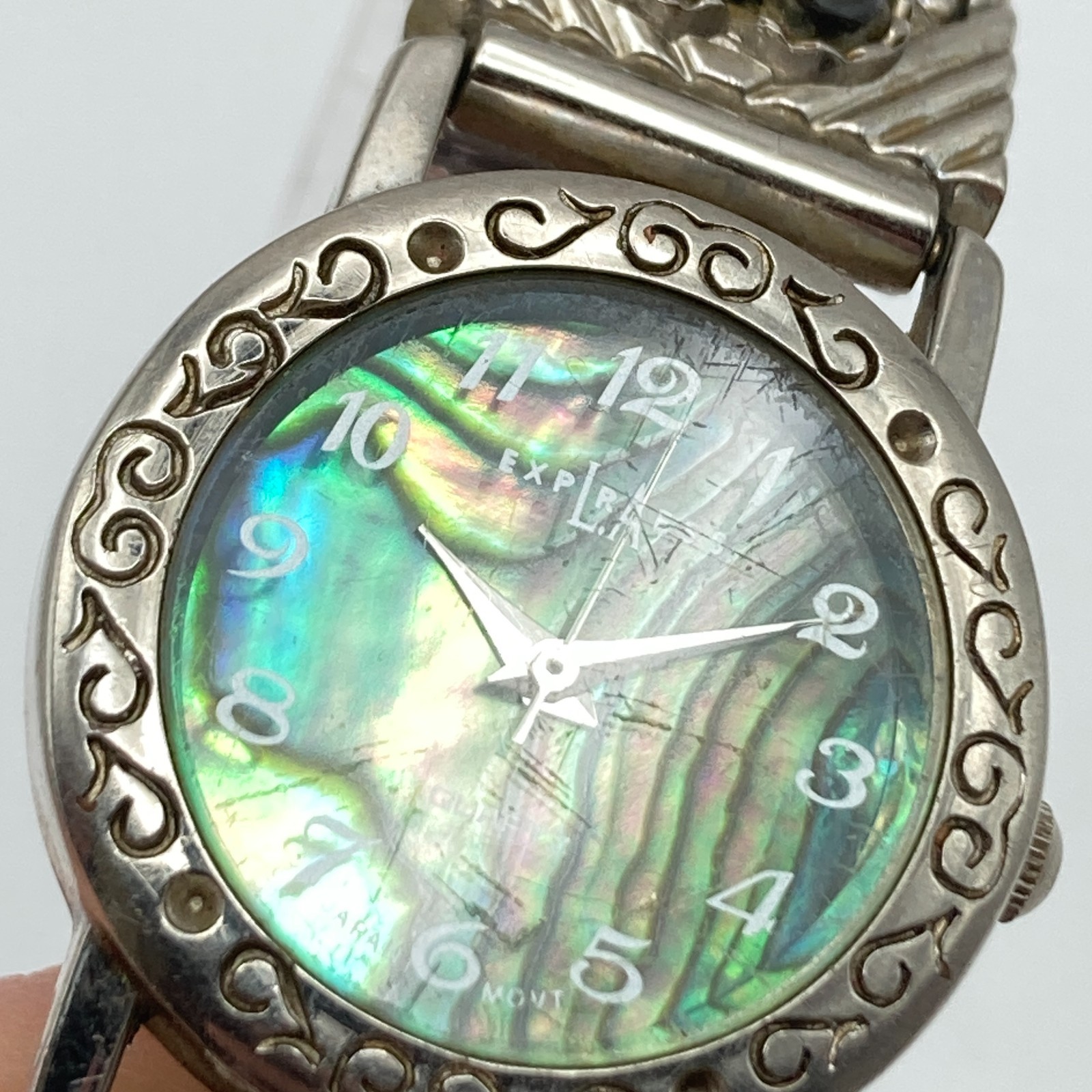LA Express Womens Watch Abalone Heart 22mm Silver Tone Stretch New Battery 6″