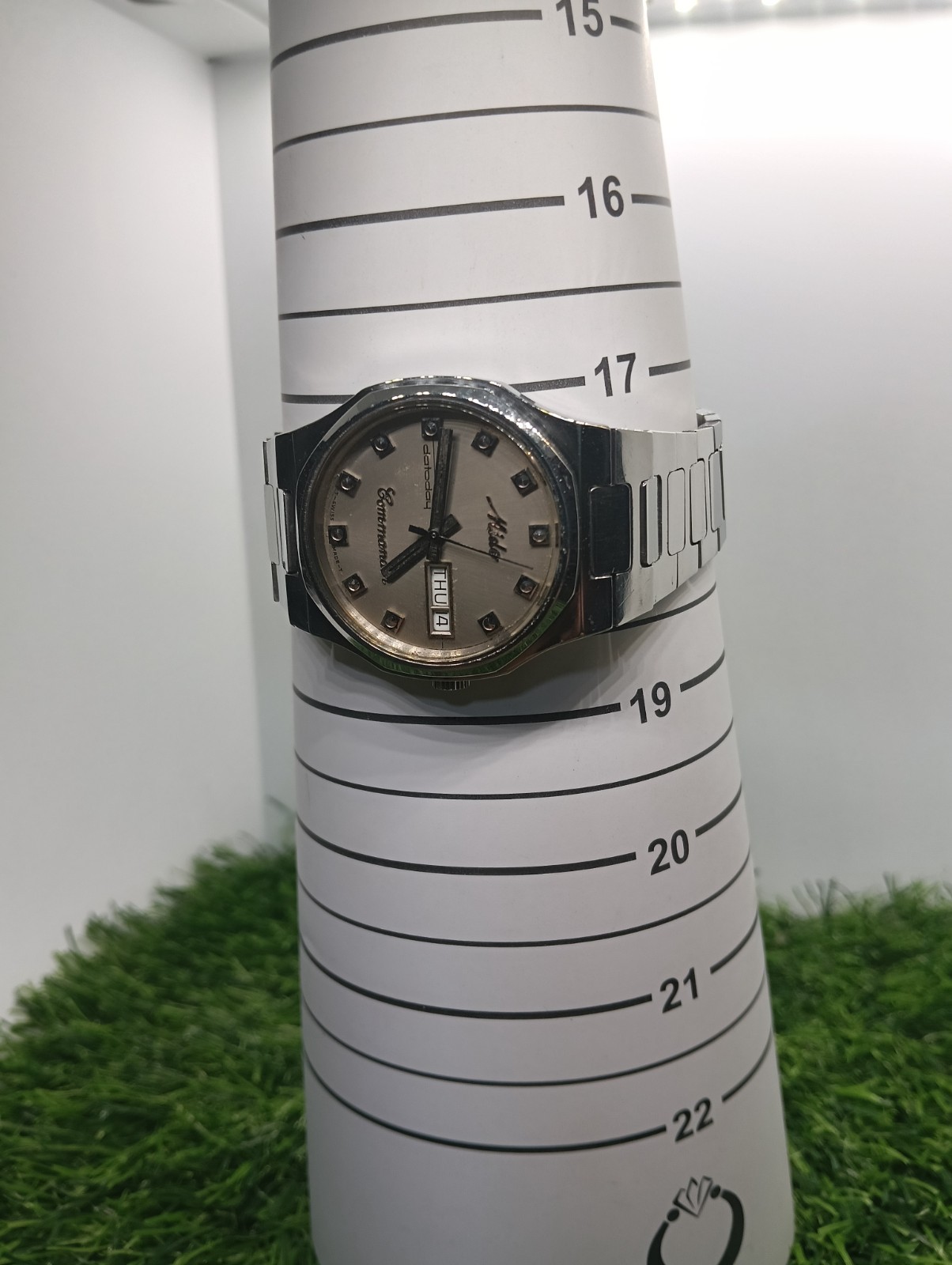 Vintage Mido Commander Ocean Star Datoday 8018