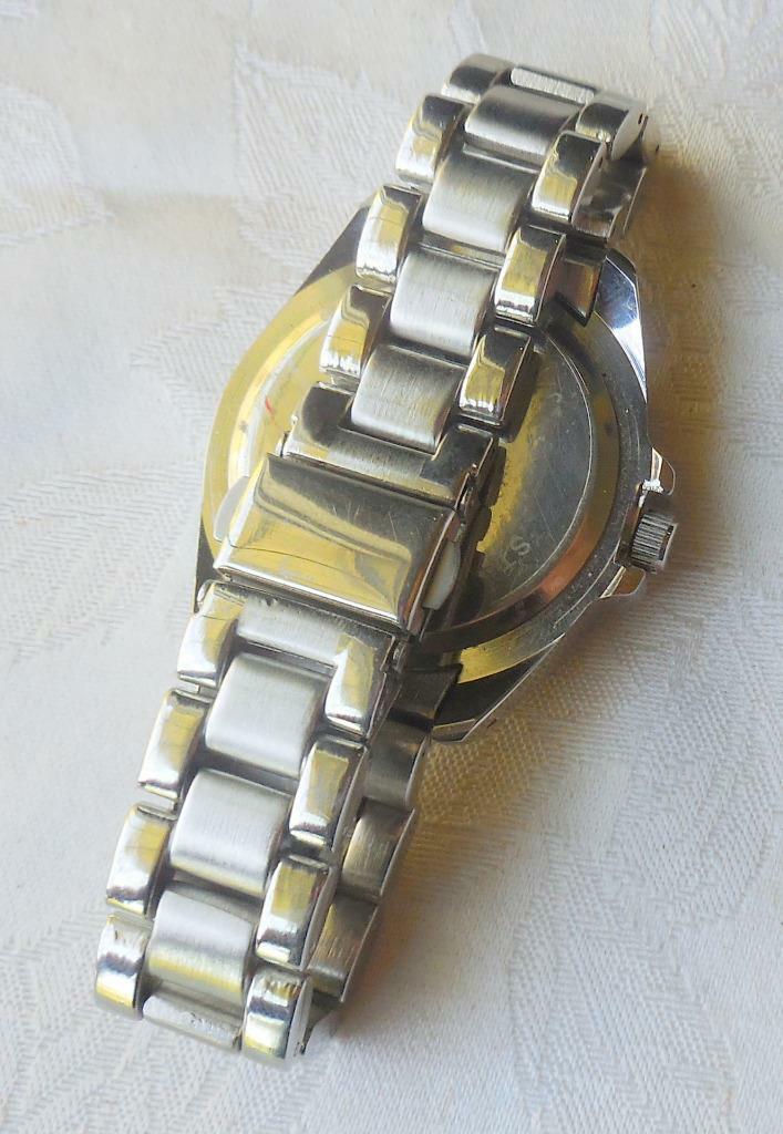 Geneva Mens Watch NEW W/packaging Silver with Roman numeral Japan Movmt 7262